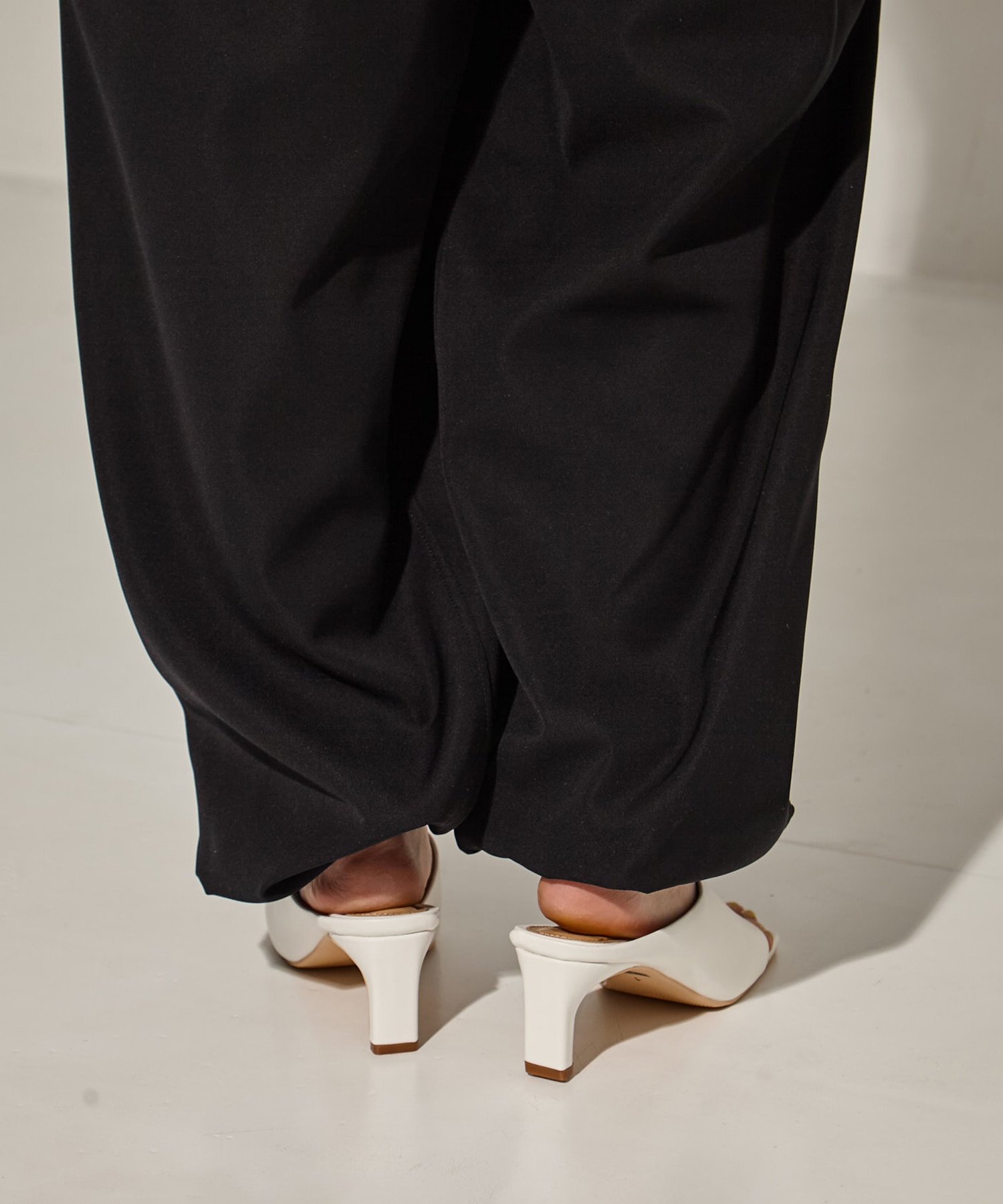 Square Toe Mule STUDIOUS