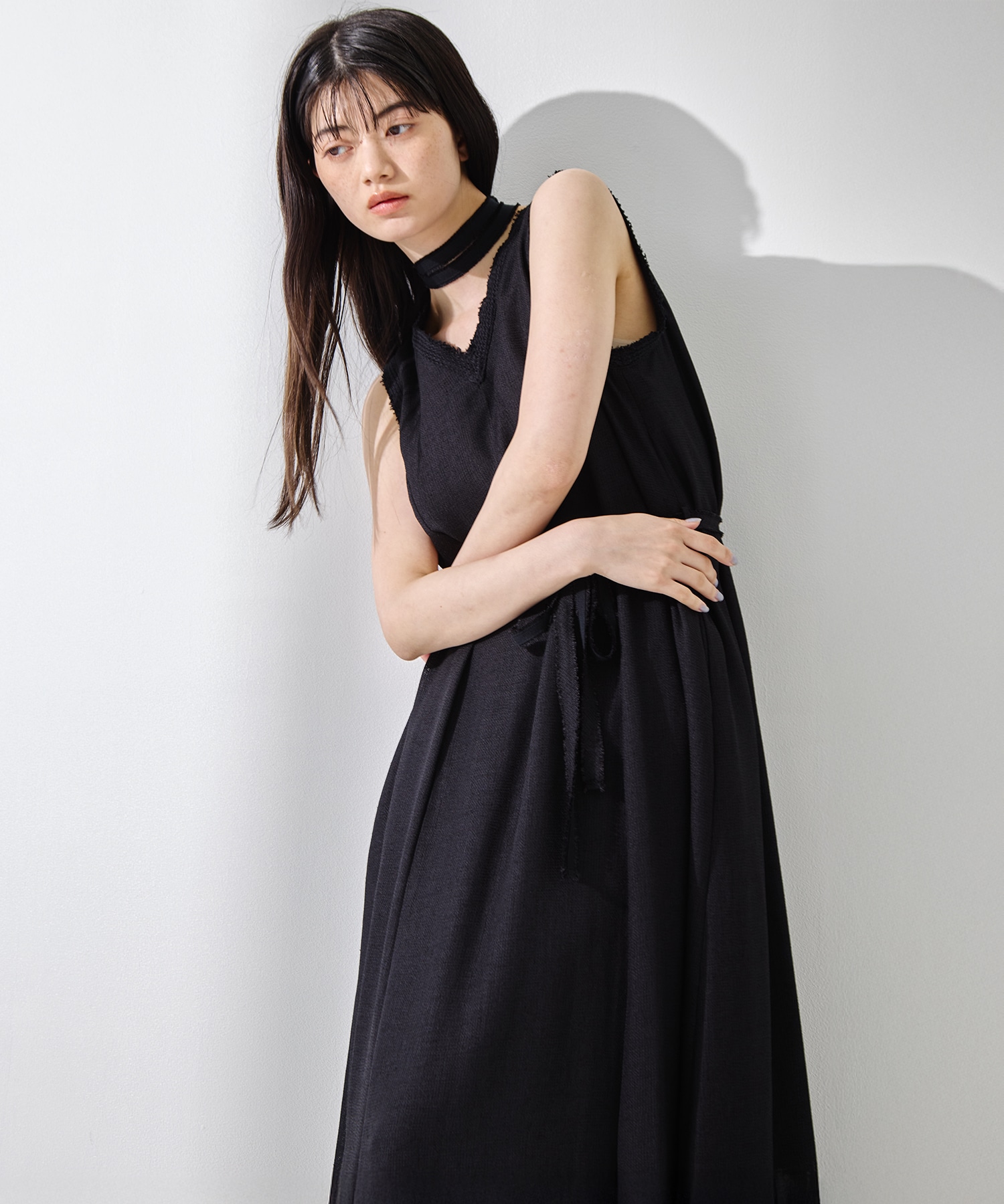 V Neck Sleeveless Mesh Dress STUDIOUS