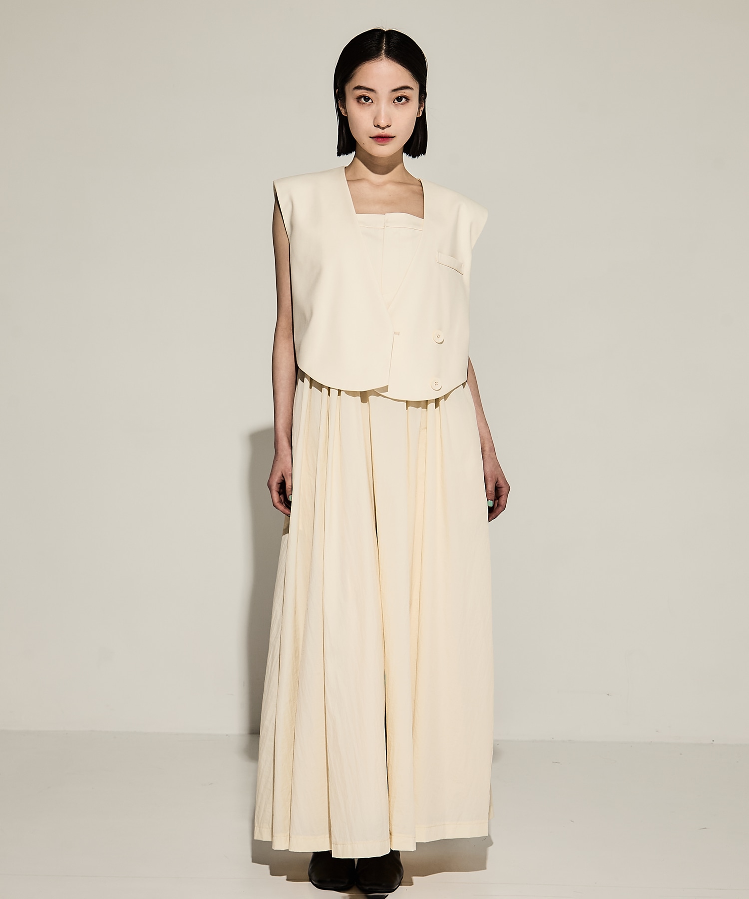 WAVE VEST WITH FLARE DRESS AMERI