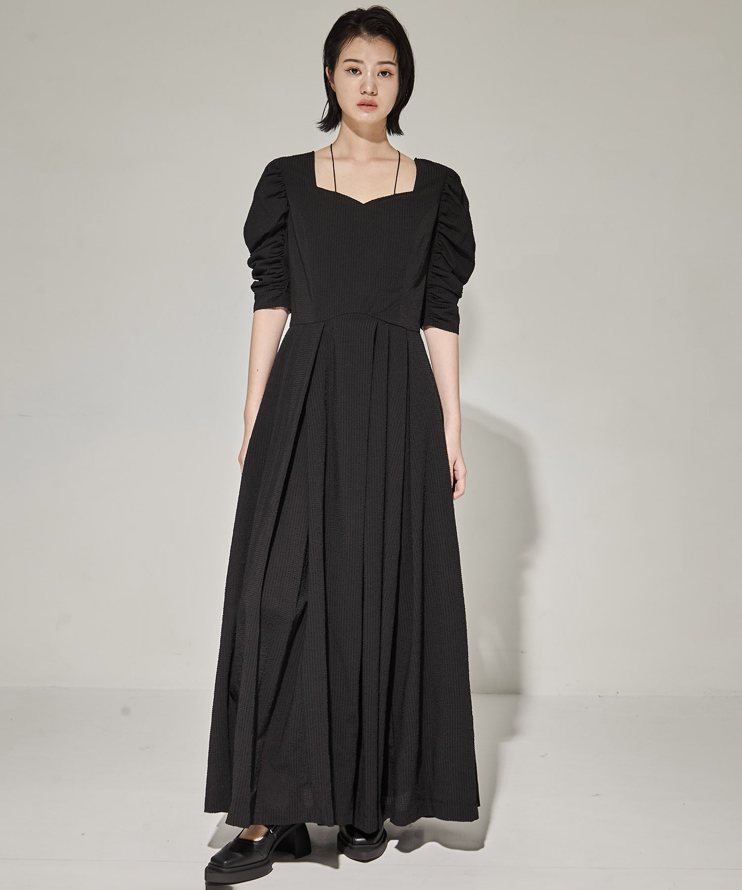 SEERSUCKER VOLUME HEM DRESS AMERI