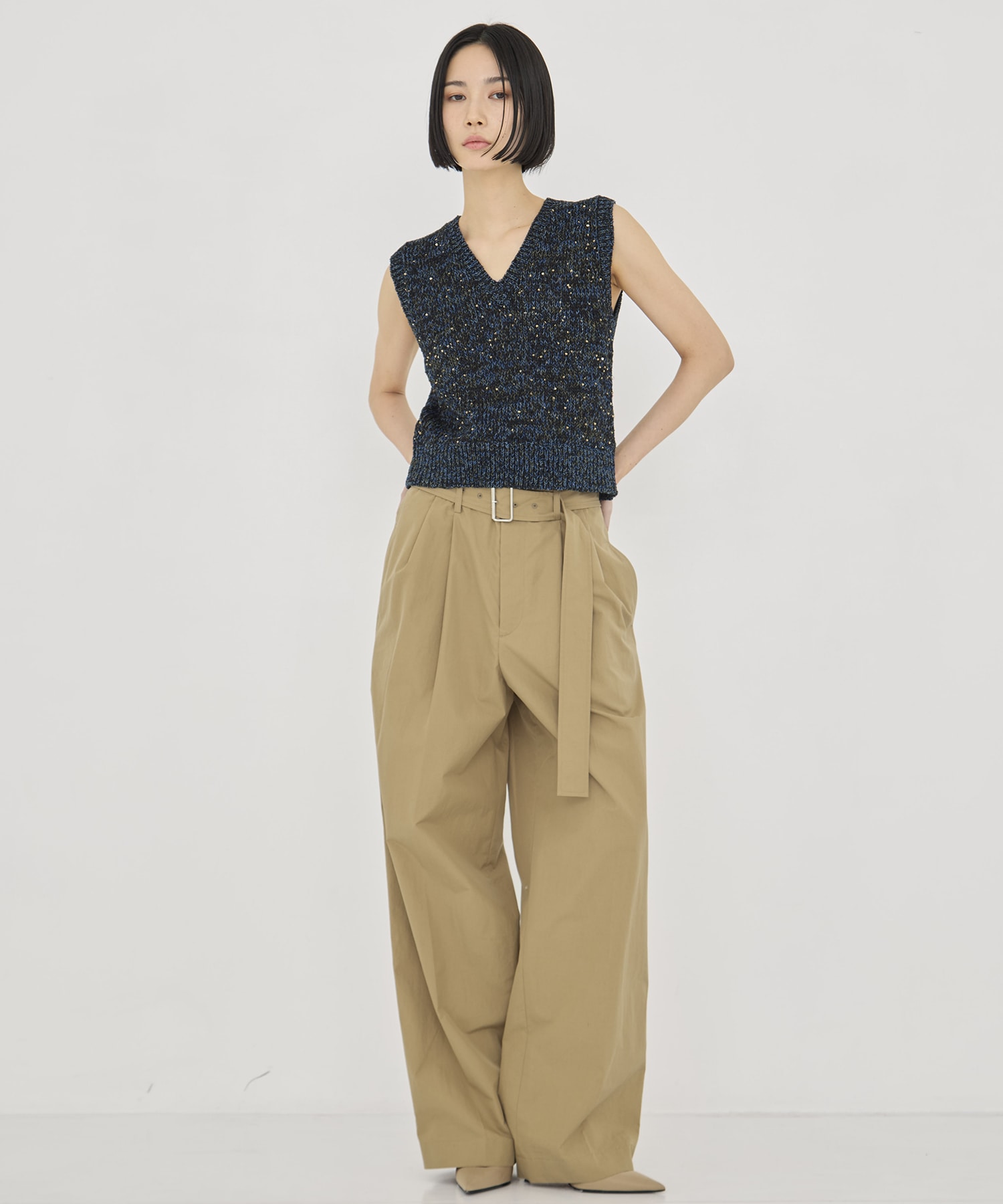 Lila Sequinned knit pullover AKIRANAKA