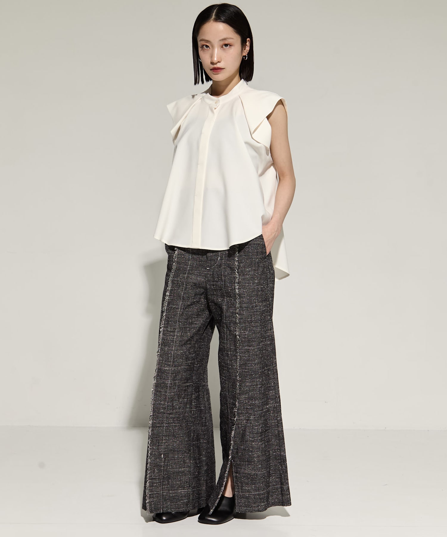 Silk Nep Flare Trousers STUDIOUS