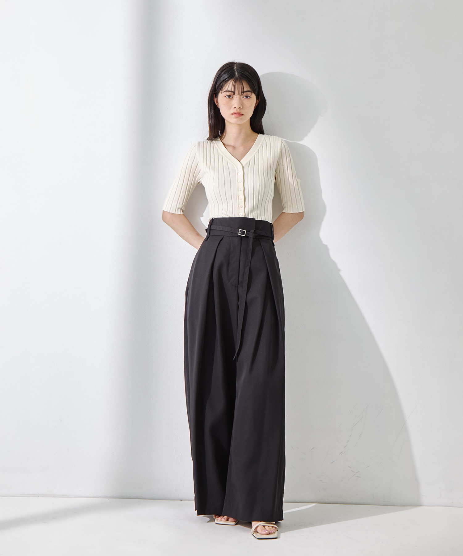 Back Asymmetry Chino Pants STUDIOUS