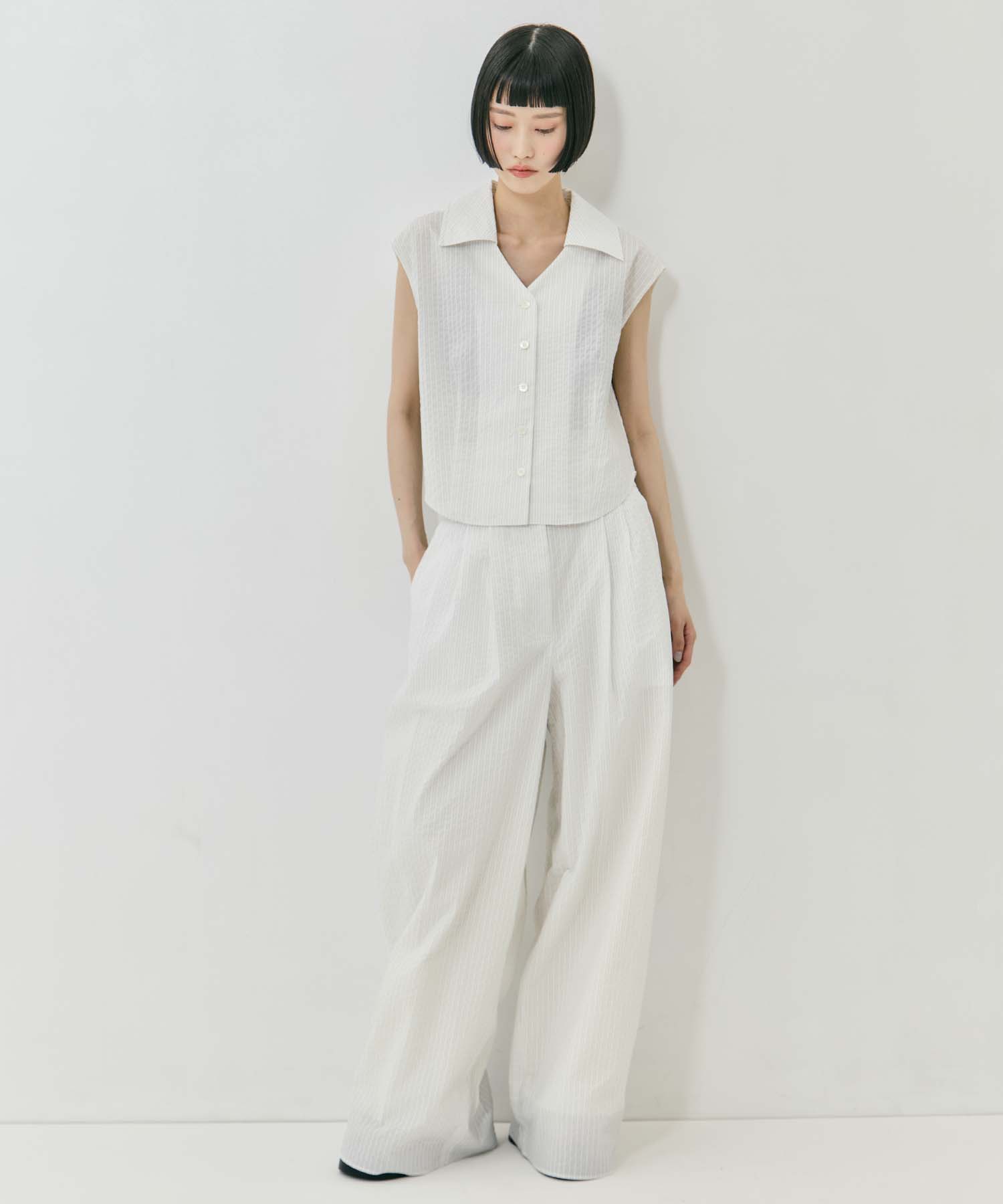 Seersucker Sleeveless Shirt STUDIOUS