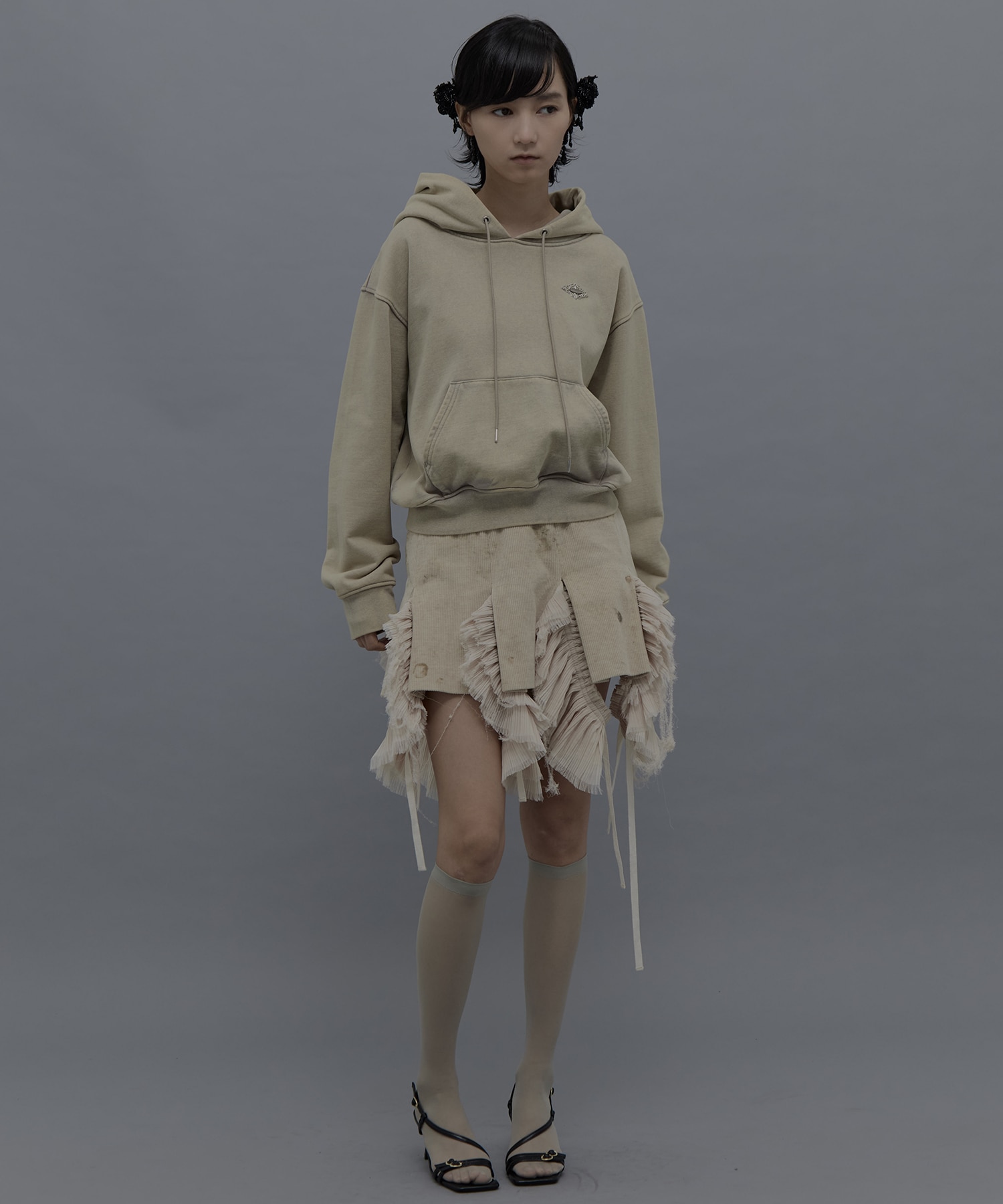 bijou tiara hoodie tanakadaisuke