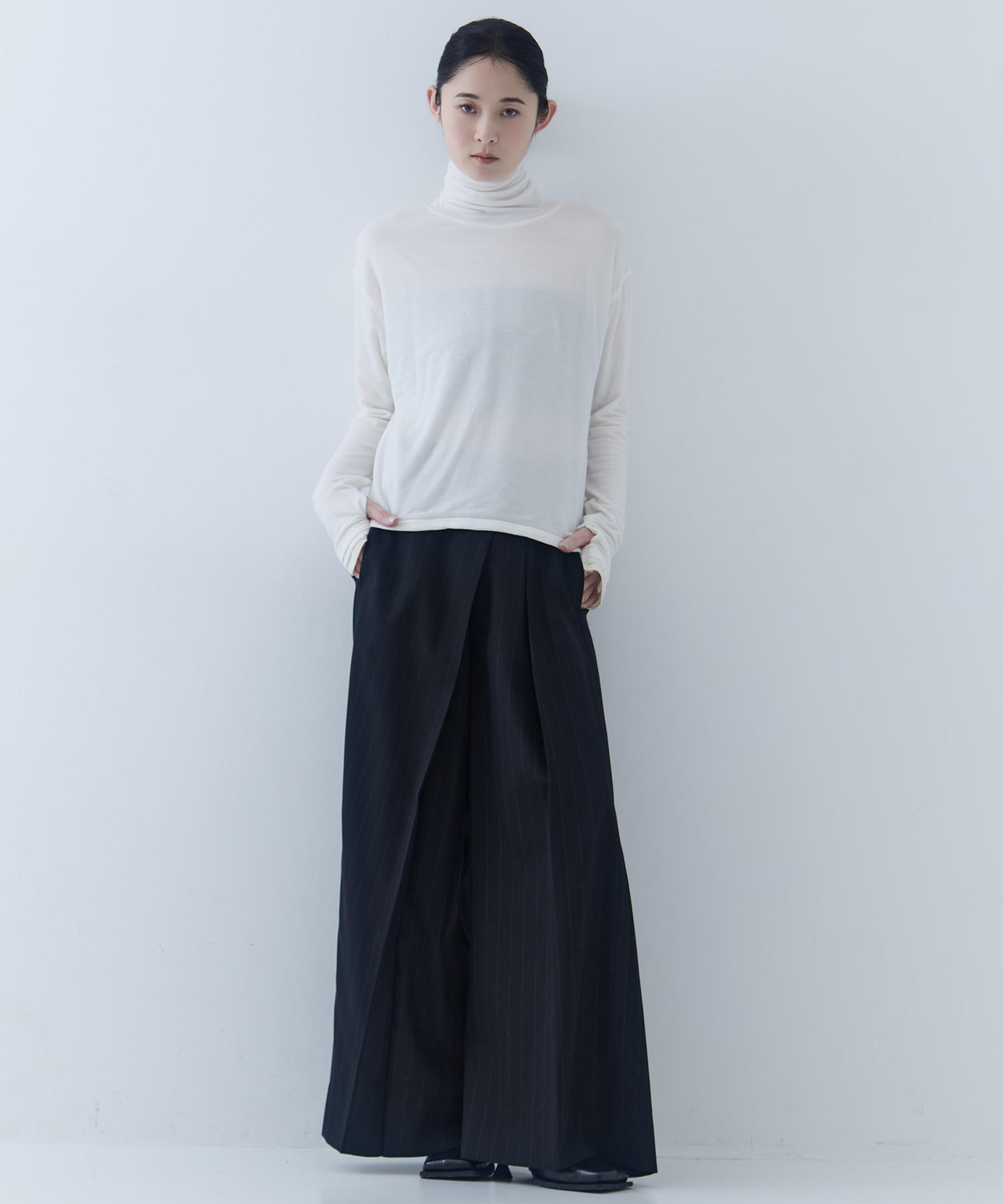 Cashmere Silk Loose Fit Top STUDIOUS