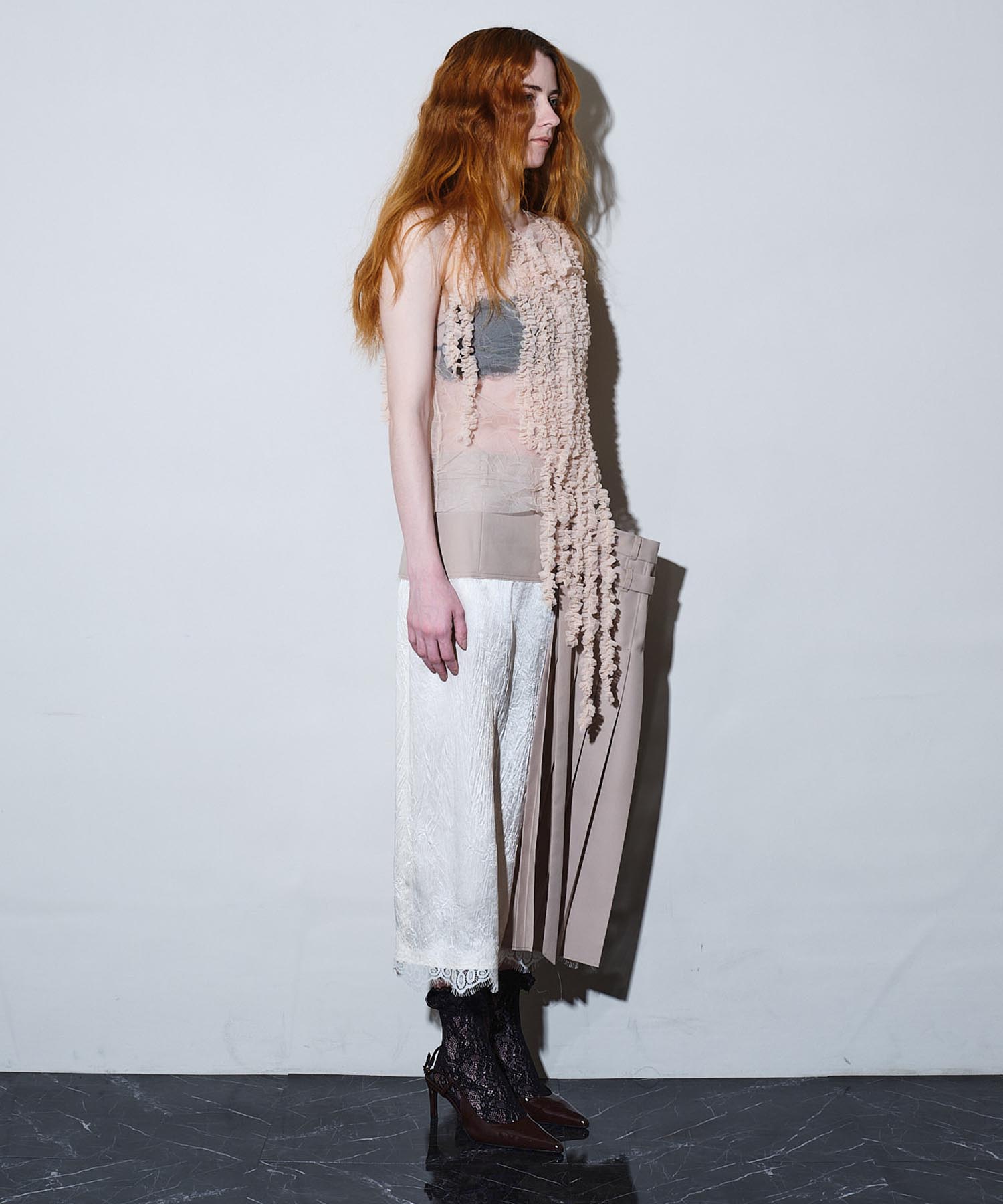 Washer eternal frill blouse HEELAL