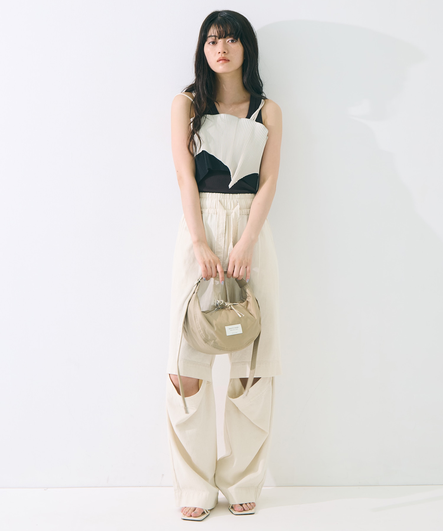 別注nylon moon shoulder bag beautiful people