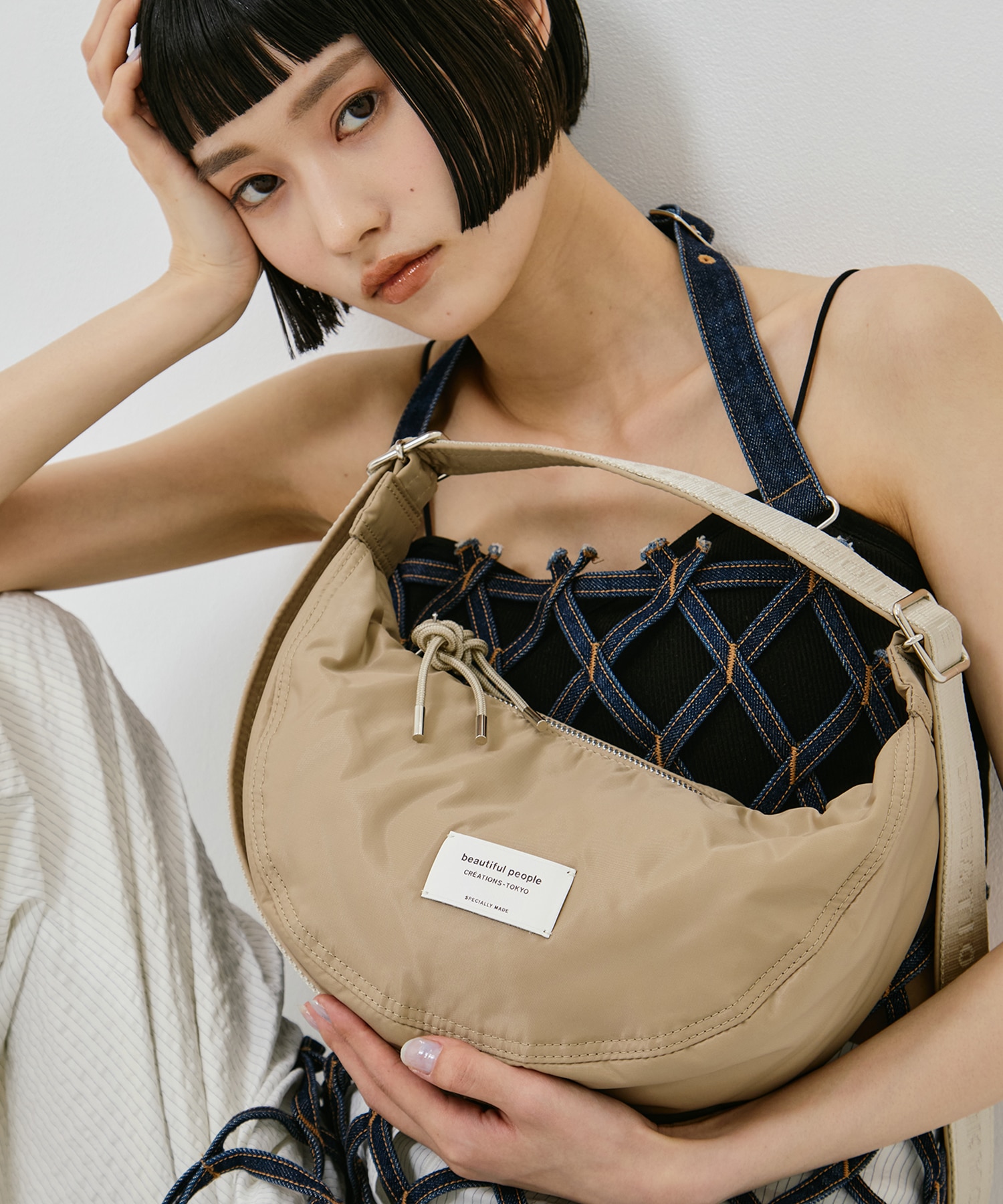 別注nylon moon shoulder bag beautiful people