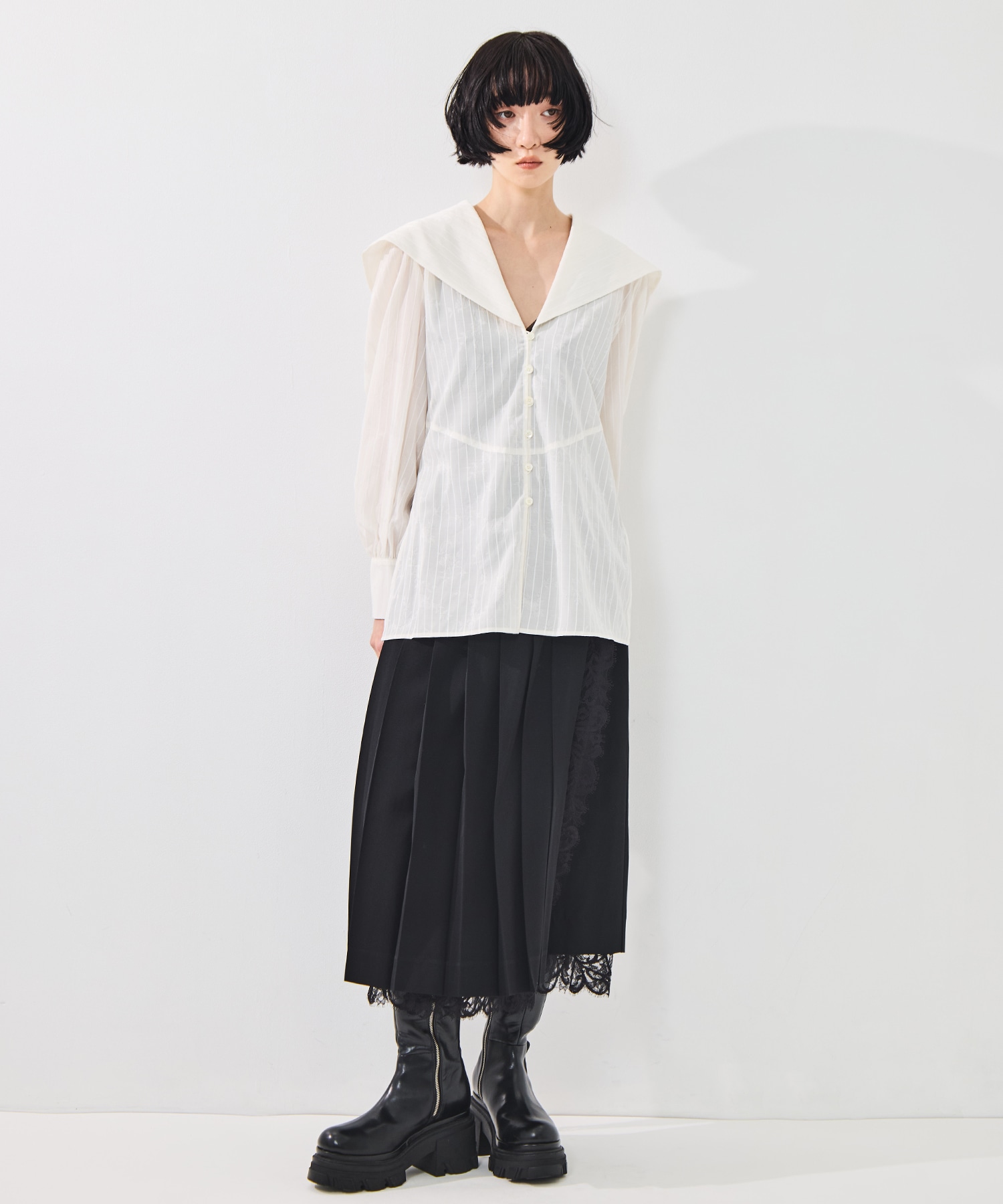ROSE JACQUARD SAILOR COLLAR BLOUSE FETICO