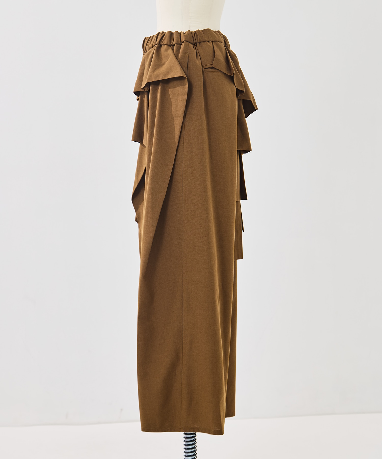 RUFFLE PANTS TAAKK