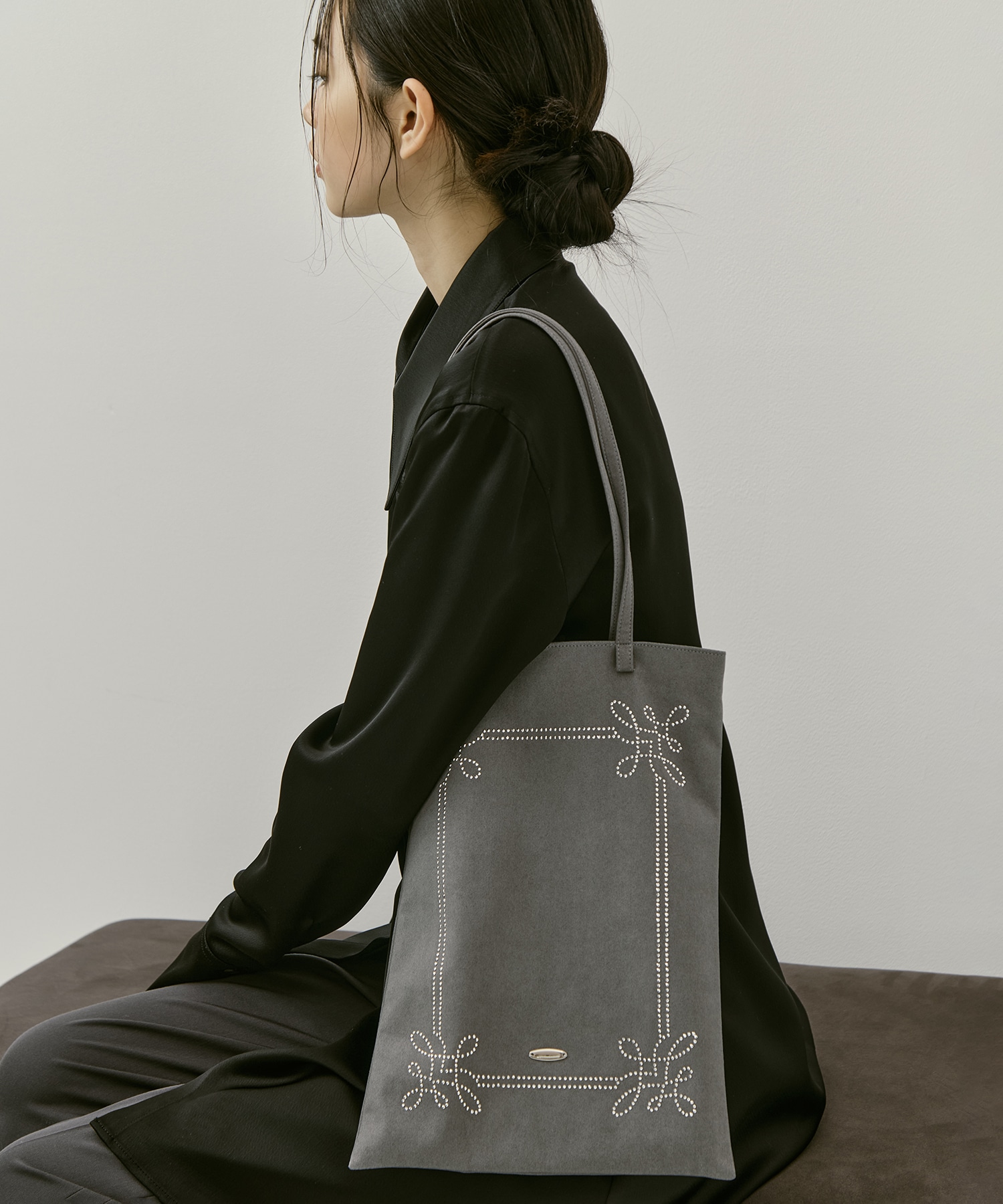 rhinestone frame tote bag tanakadaisuke
