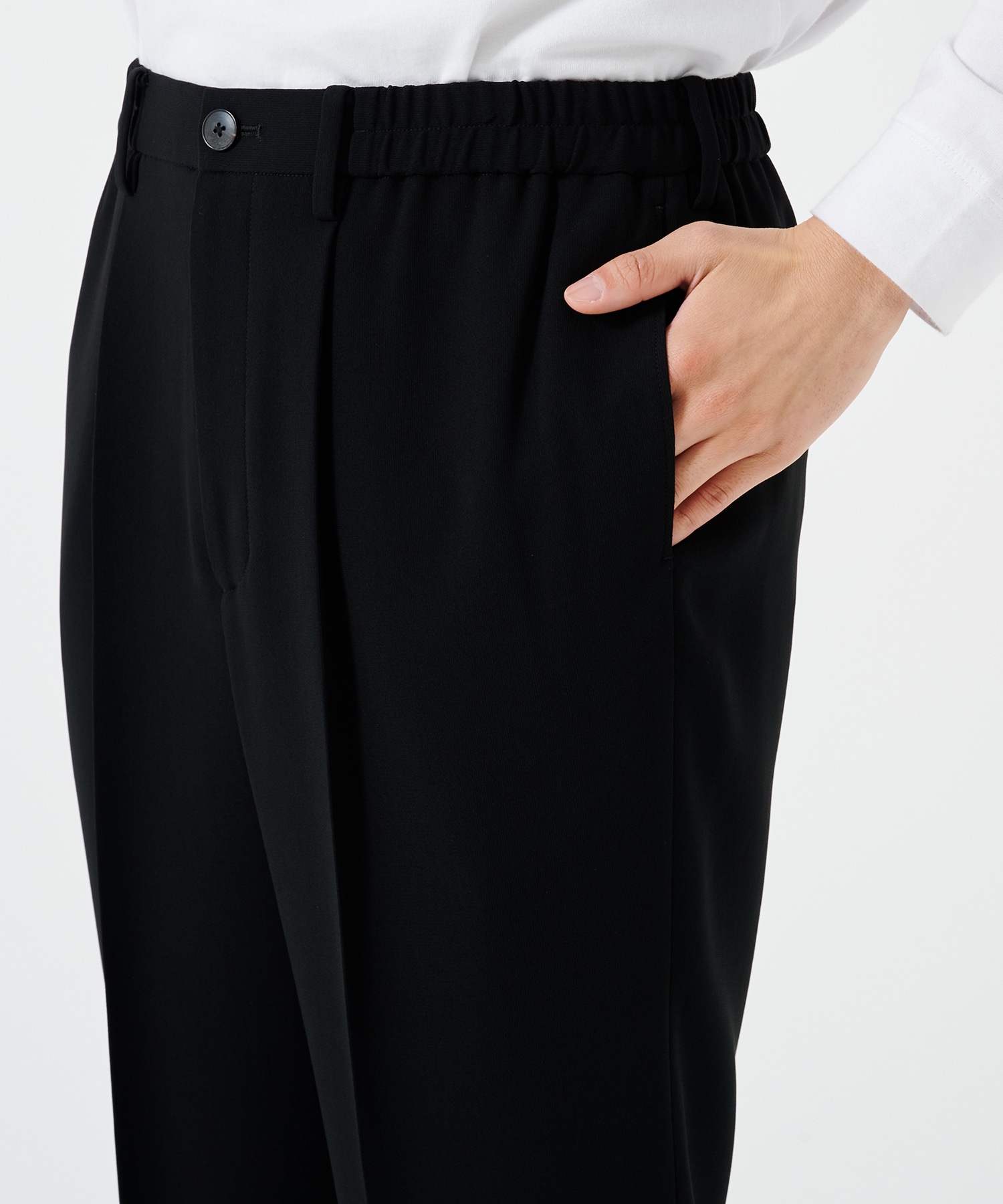 ESSENTIAL WIDE TAPERED PANTS STUDIOUS
