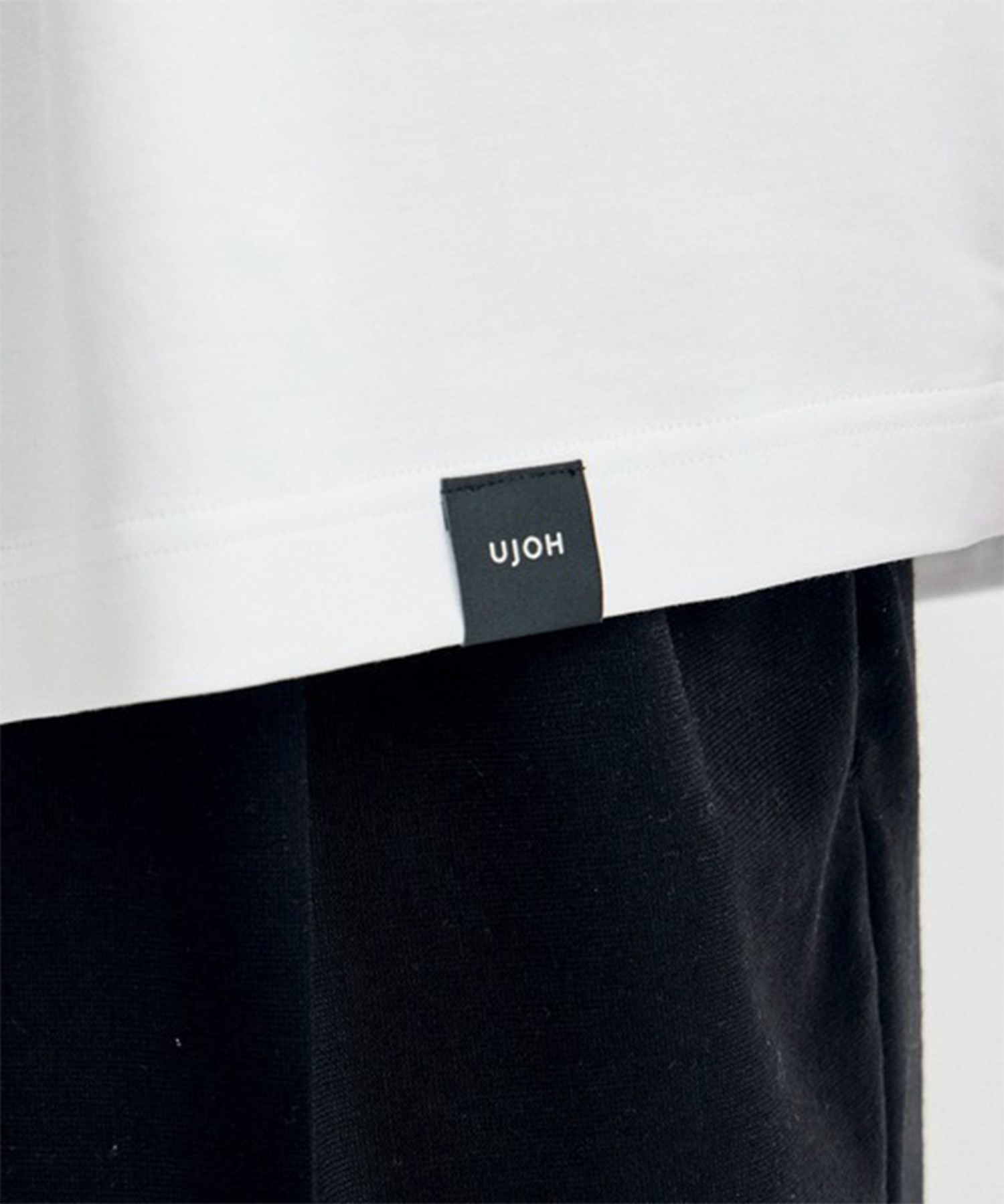 Slit Half Sleeve T UJOH HOMME