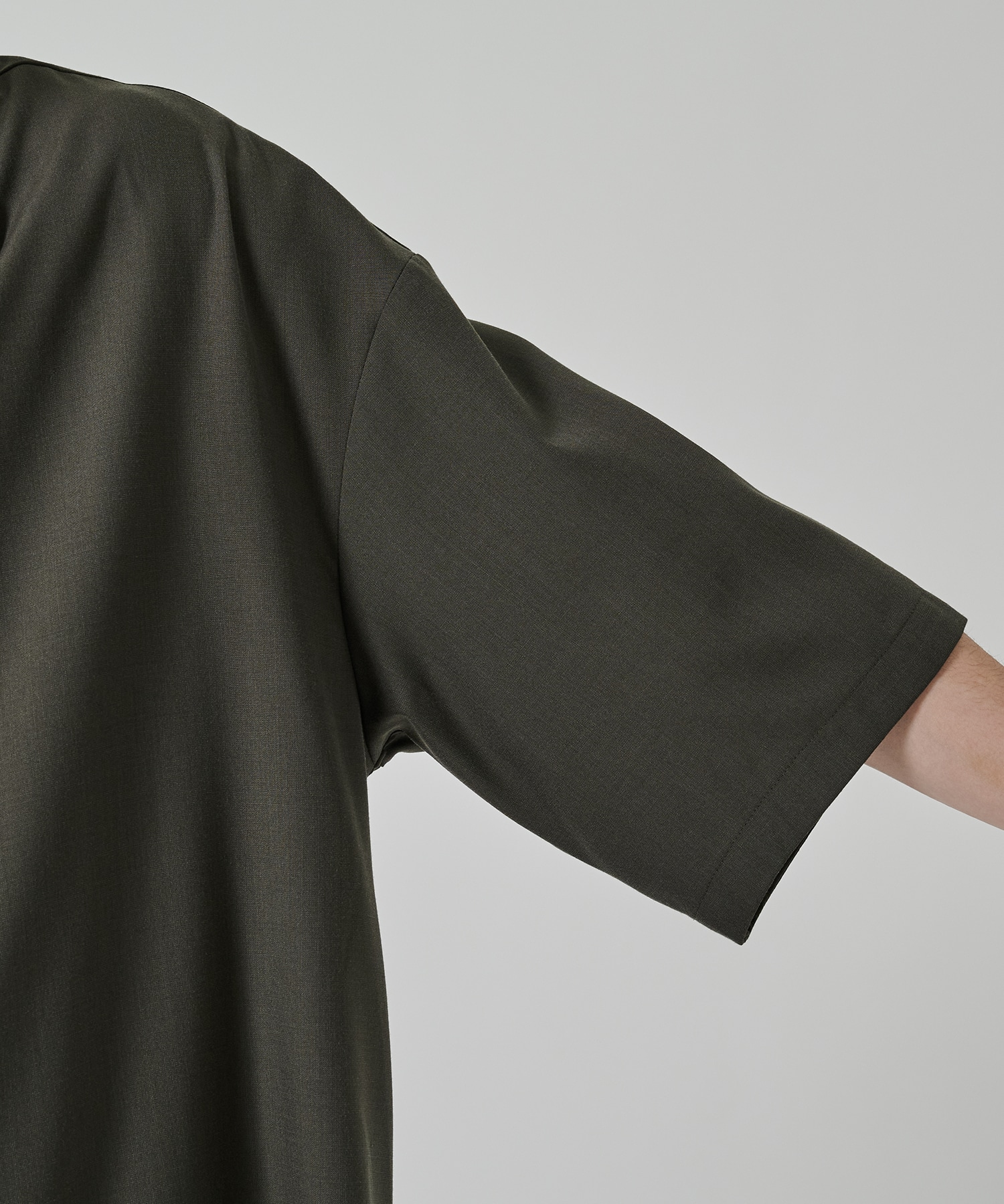 【涼しいウール】COOL WOOL S/S SHIRTS STUDIOUS