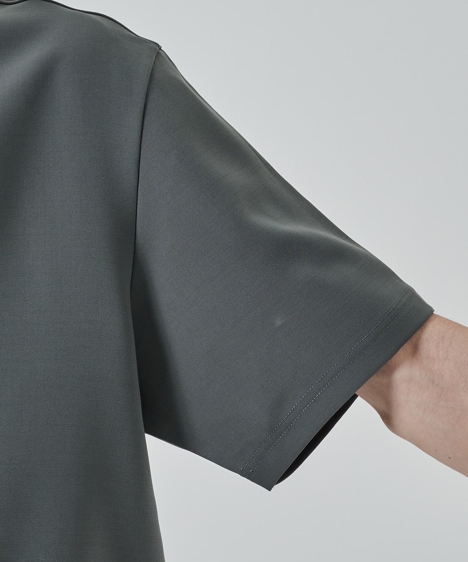 〈別注〉WASHABLE SUPER EASY S/S TEE ATTACHMENT
