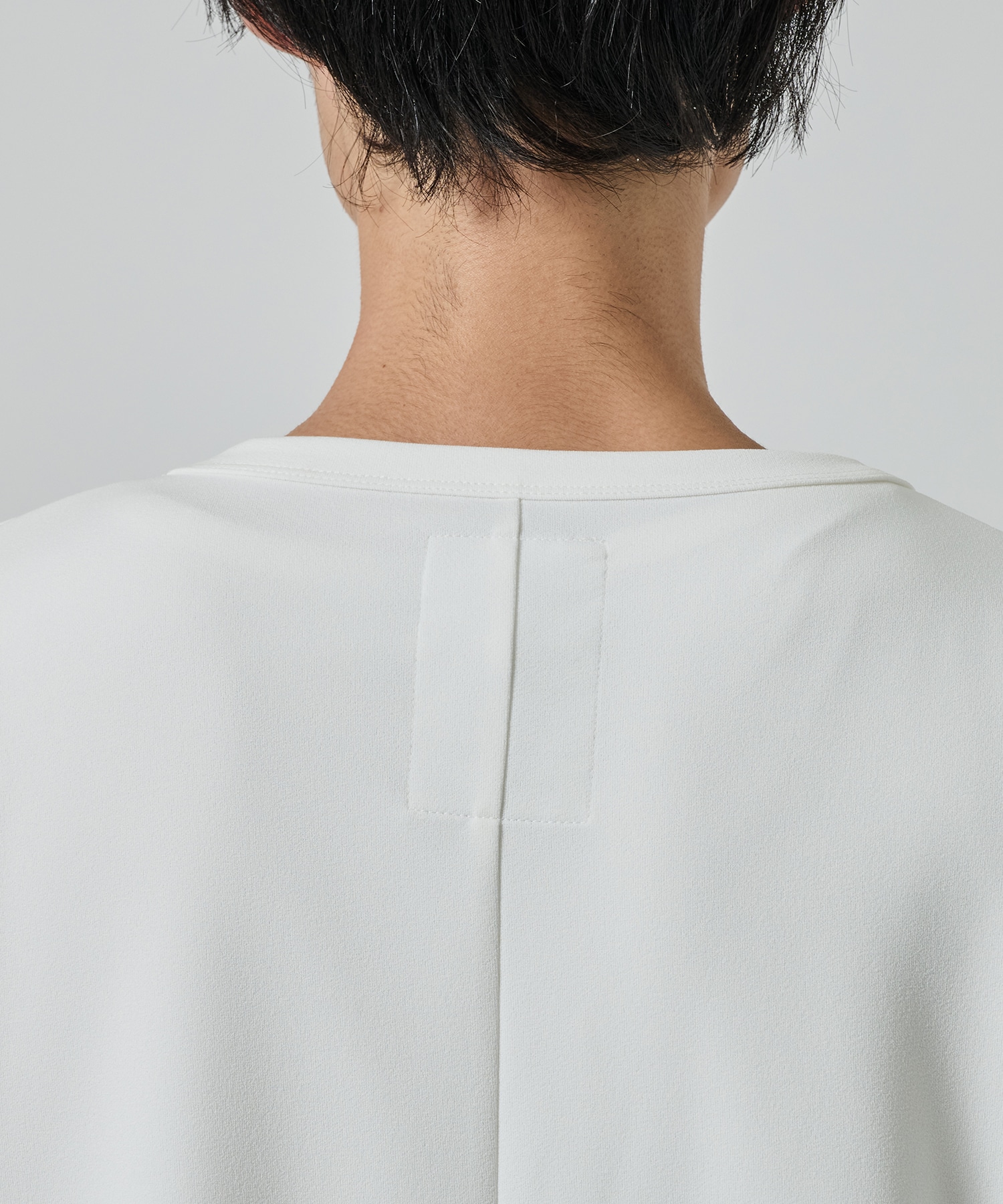 APPLE×TALTE TEE SHAREEF