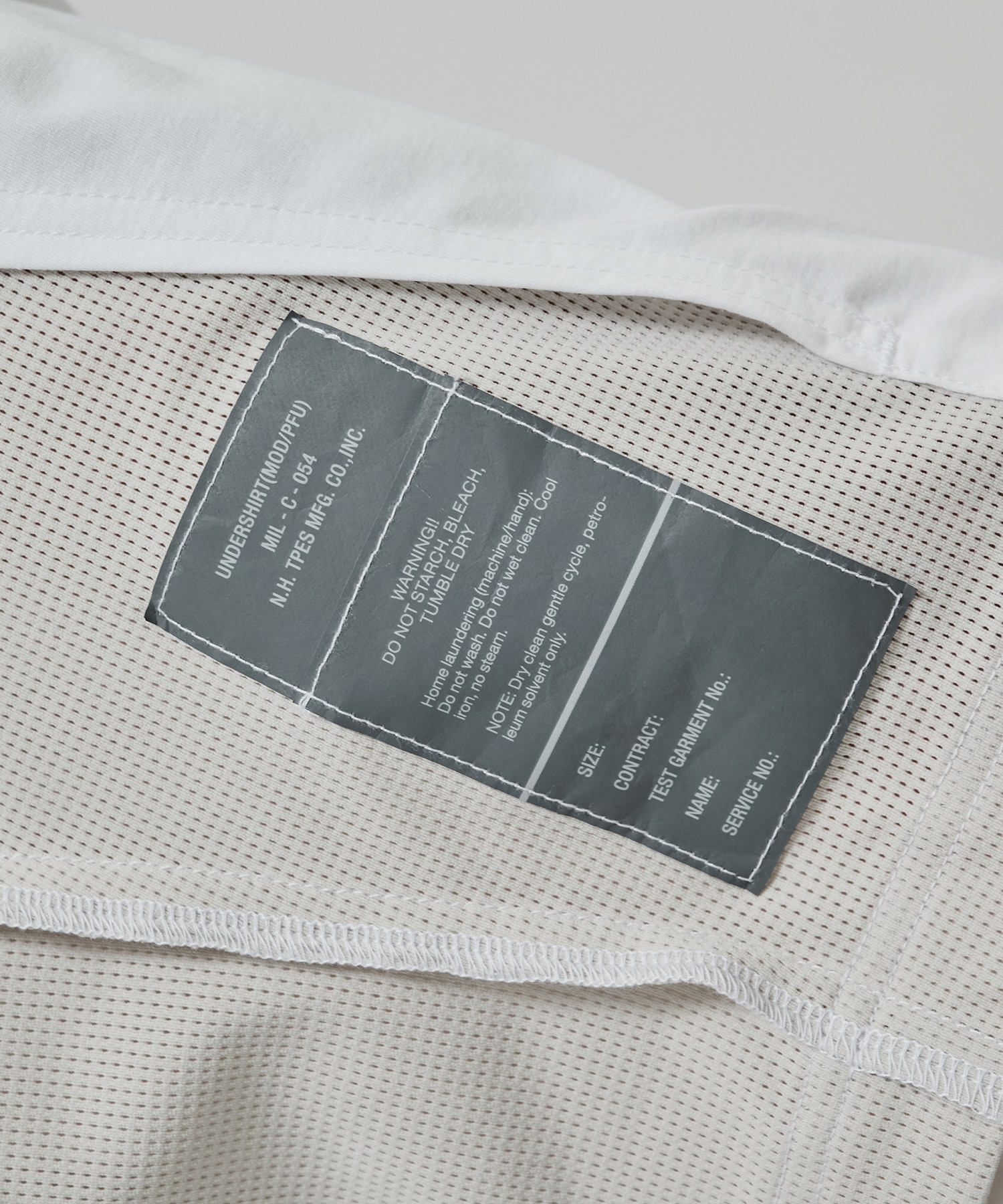 〈別注〉メッシュ切り替えミルスペックTEE N.HOOLYWOOD