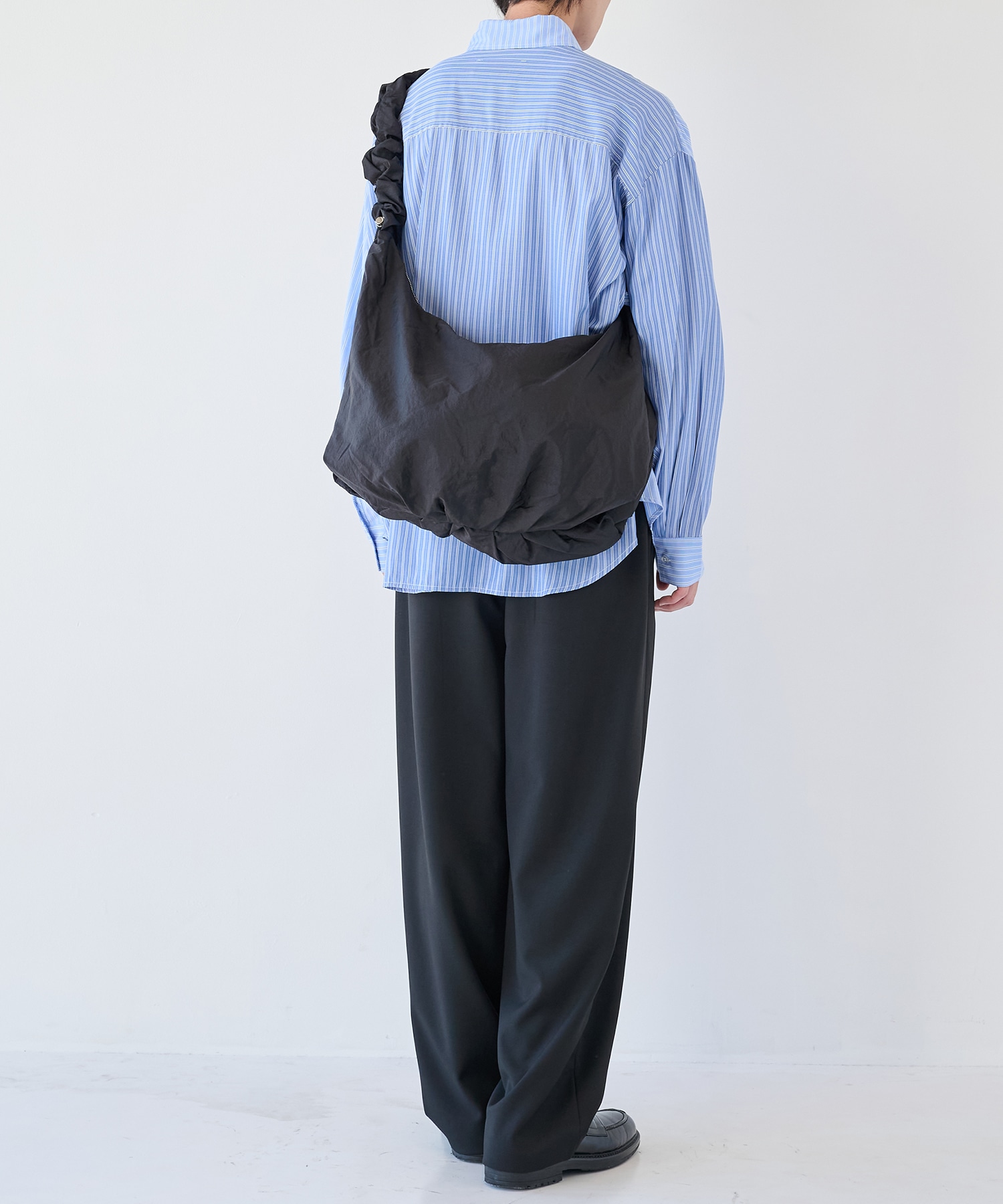 3WAY ROUND SHOULDER BAG STUDIOUS