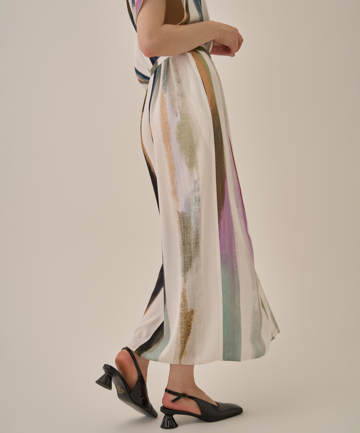 Empty stripe dress AKIRANAKA