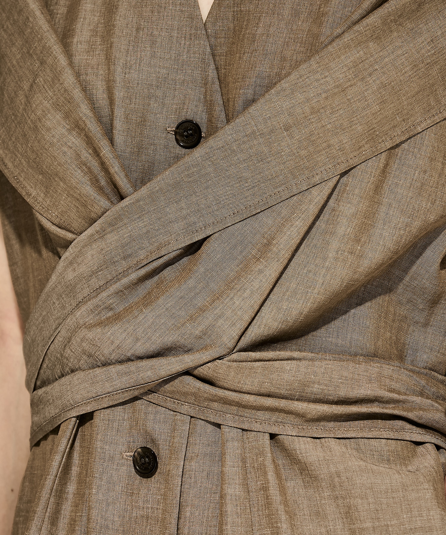 Valeria knot panel dress KH AKIRANAKA