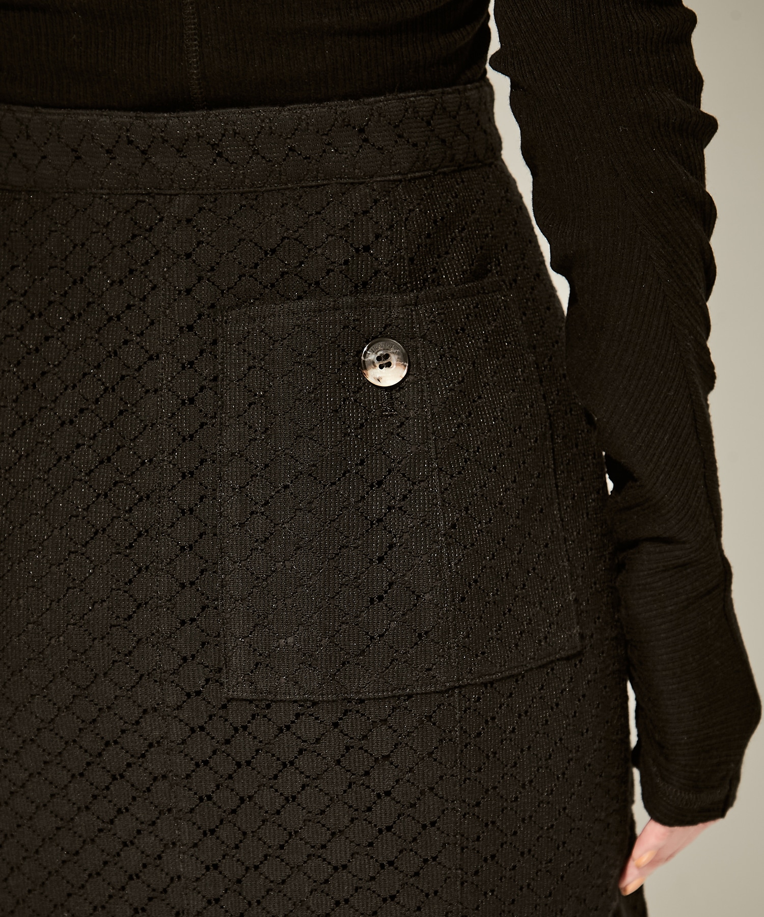 Sylvie front drape lace skirt BK AKIRANAKA