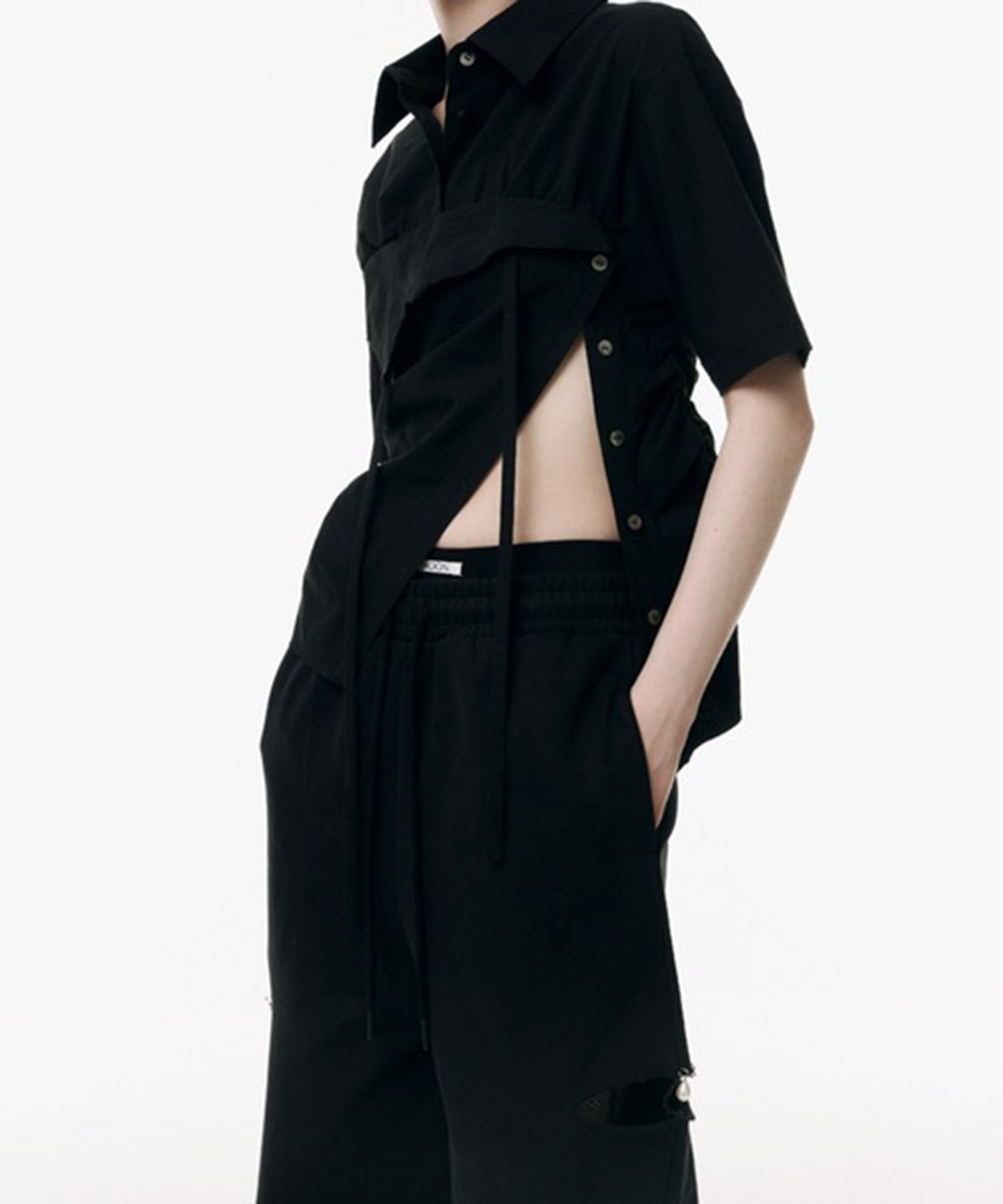 SLIT SWEAT PANTS with PEARL JOSEMOON