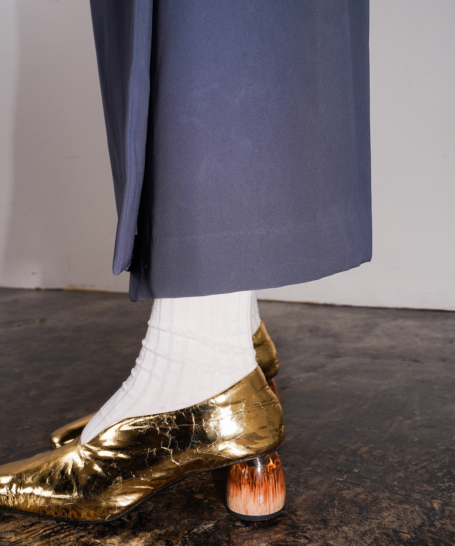 ARMA LEATHER PUMPS ALM