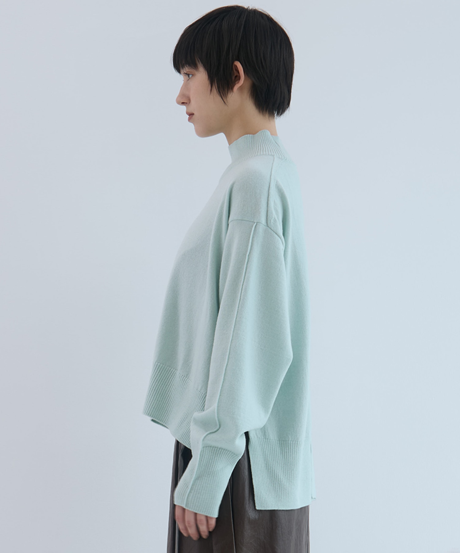 Merino Wool Turtle Neck Knit STUDIOUS