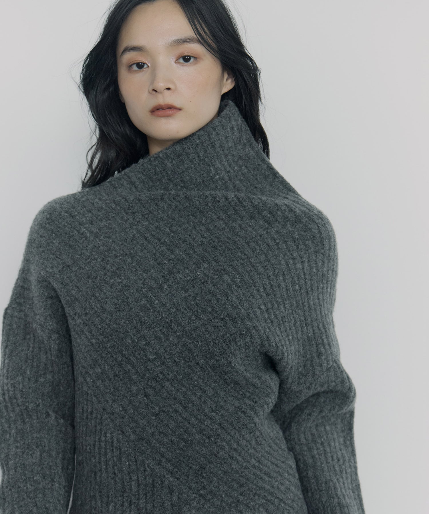 Unbalance Knit UJOH