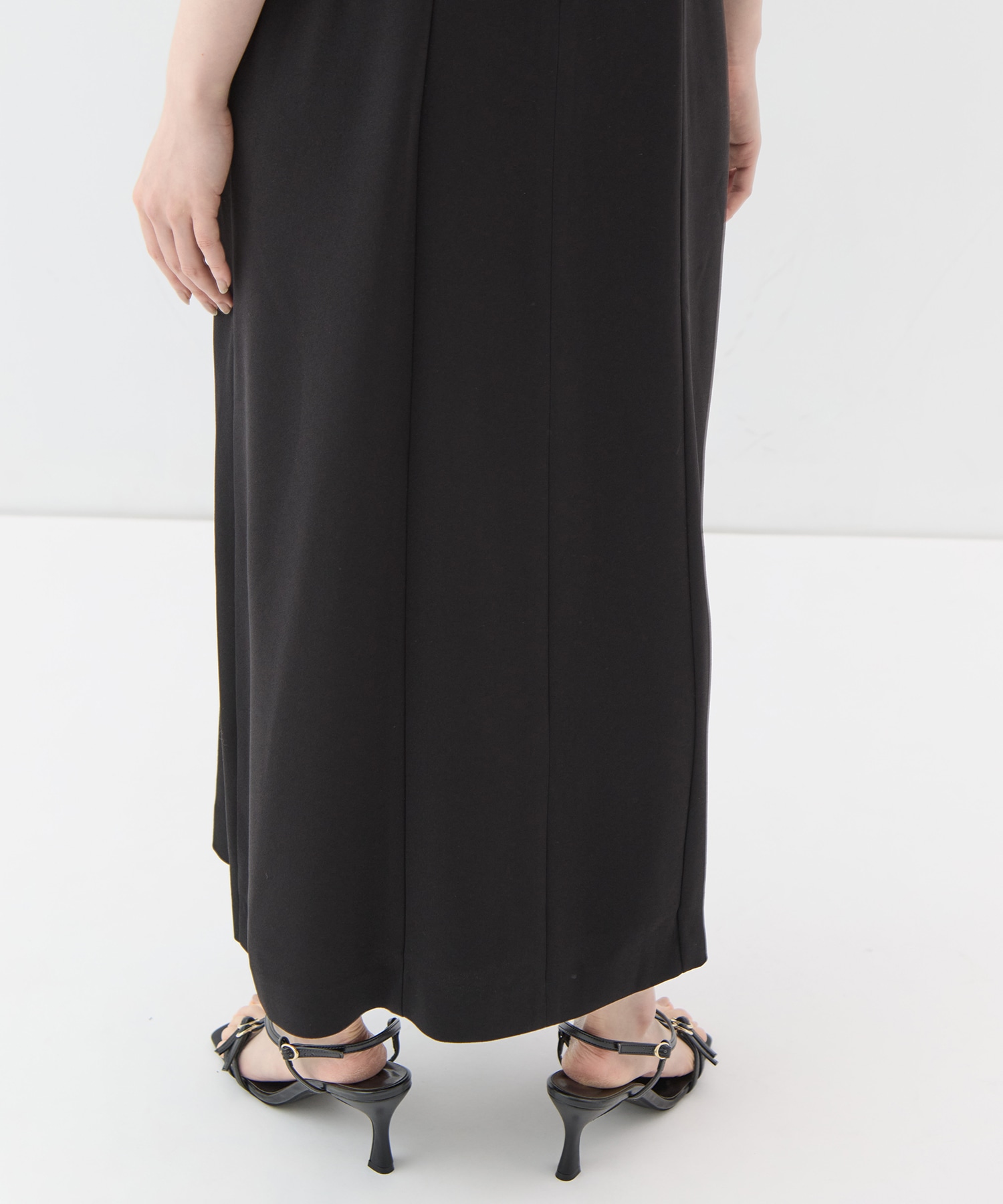 Classic lace dress MURRAL