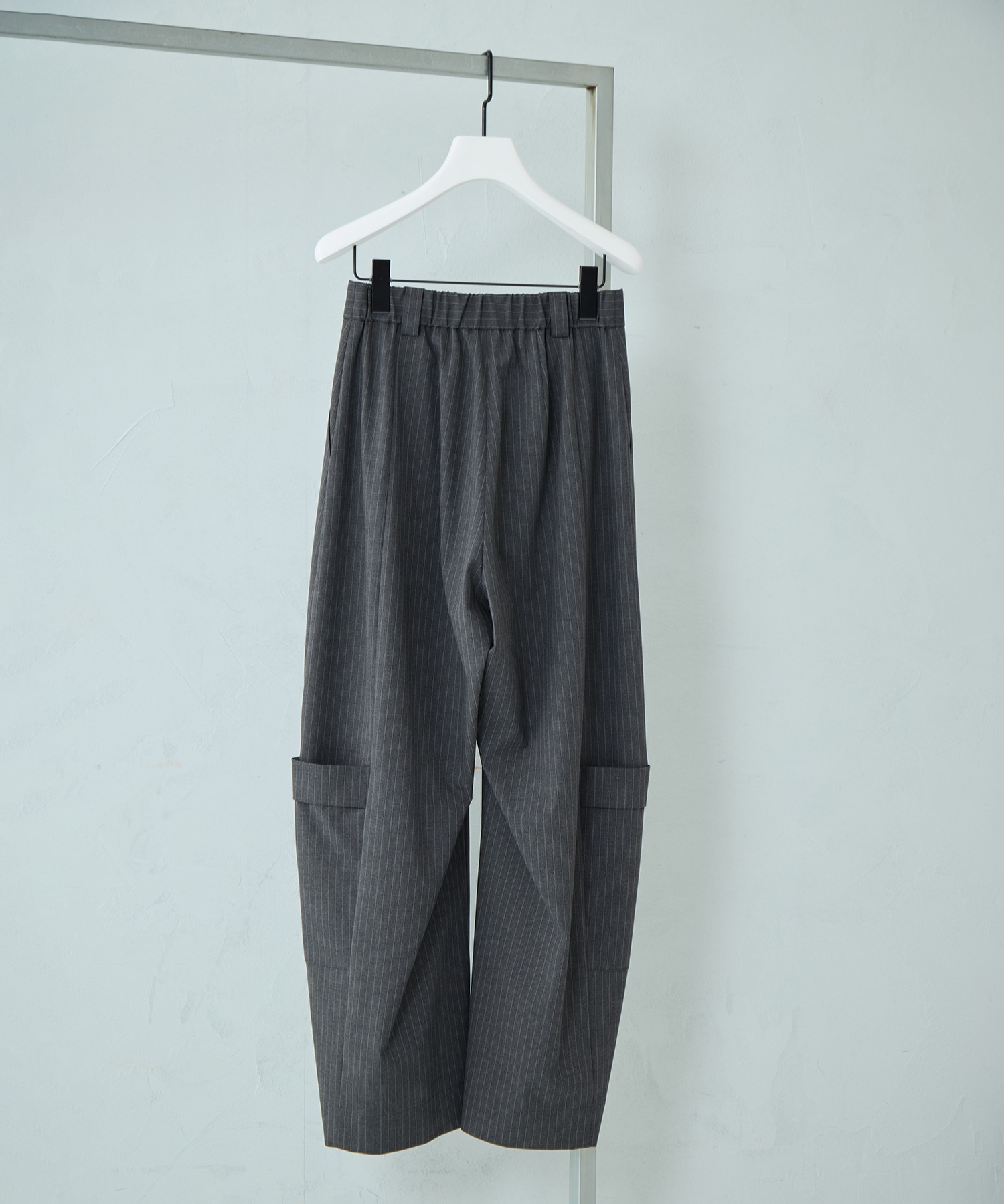 Soft Barrel Leg Flap Cargo Trousers STUDIOUS