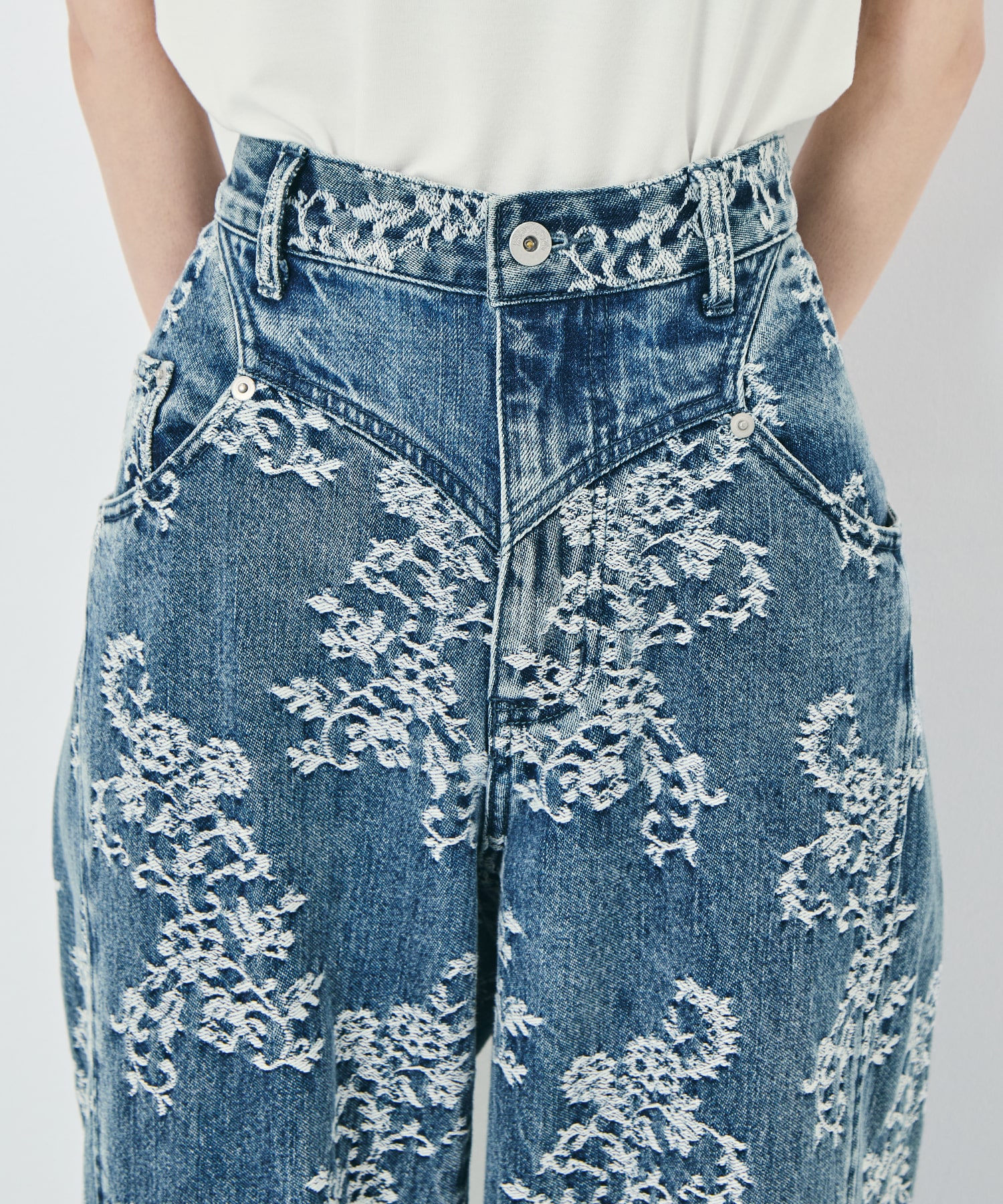 LACE-JACQUARD DENIM STRAIGHT JEANS FETICO