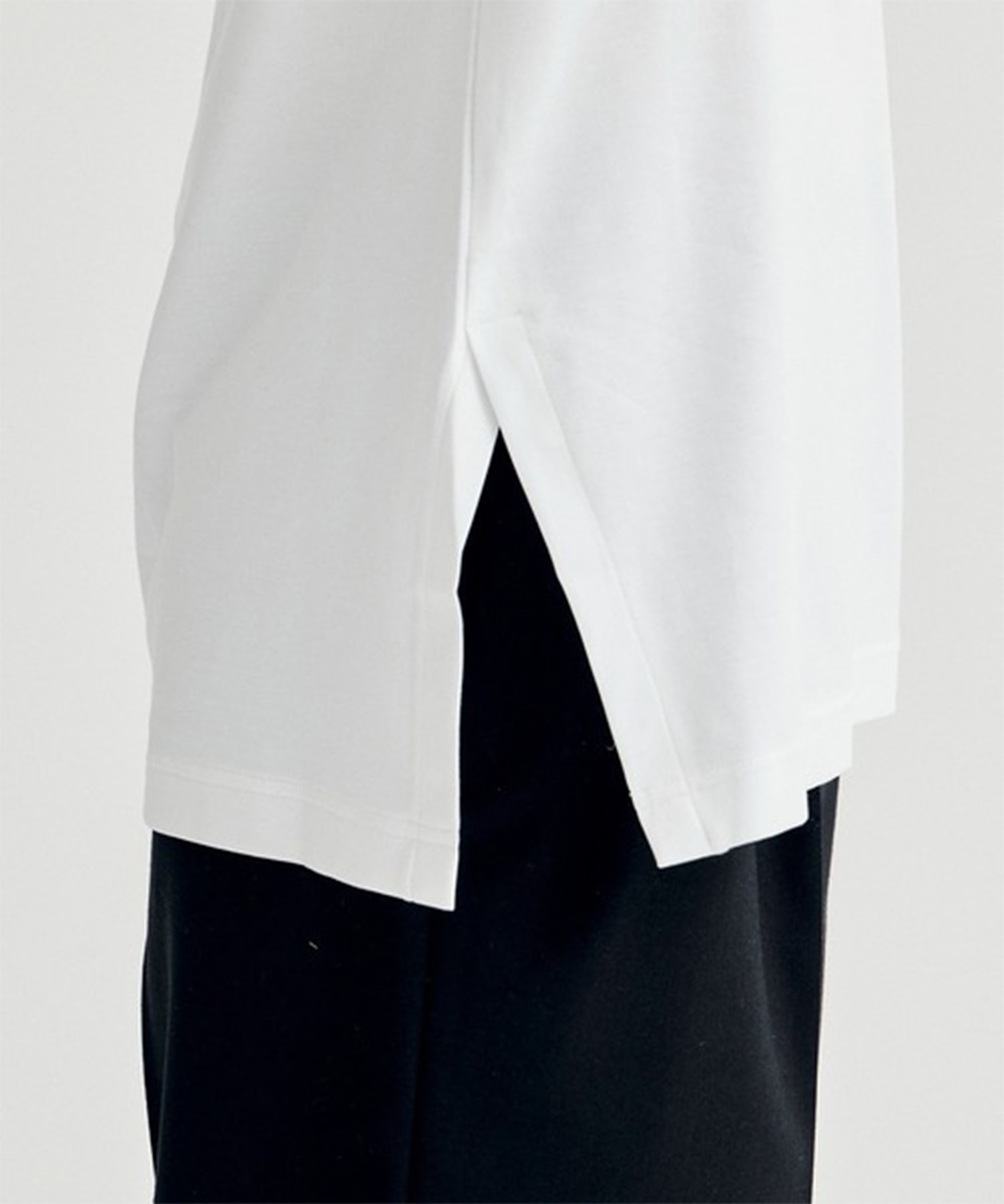 Slit Half Sleeve T UJOH HOMME