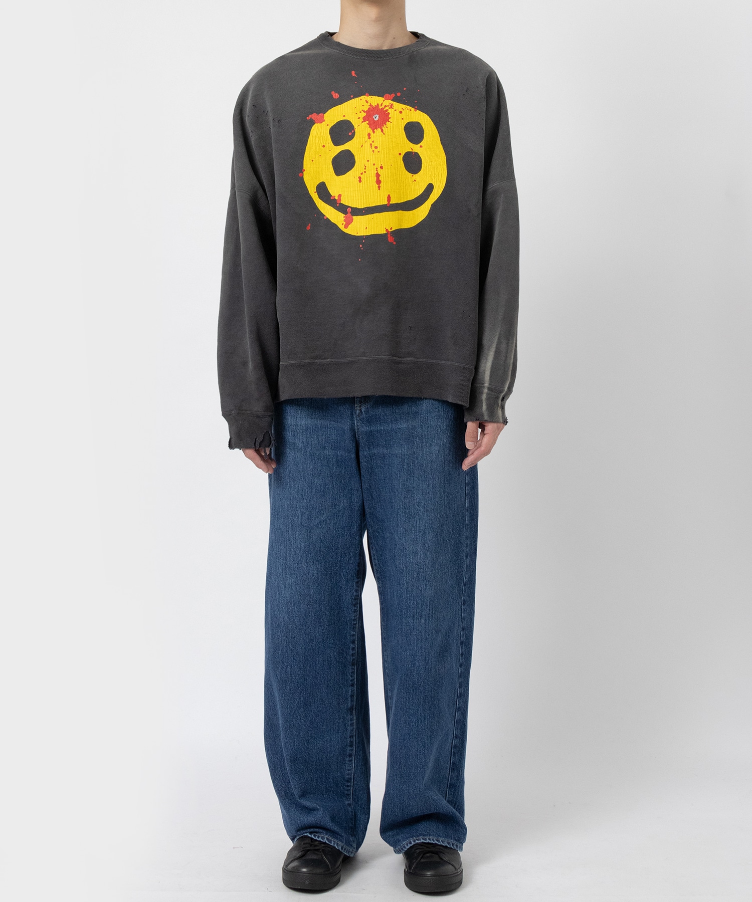 SM-YS1-0000-C06/CP_CREW SWT/SMILE/BLACK SAINT M××××××