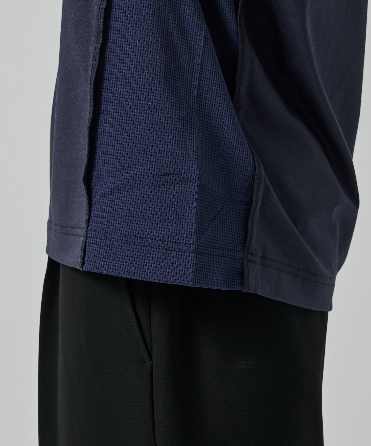 〈別注〉メッシュ切り替えミルスペックTEE N.HOOLYWOOD