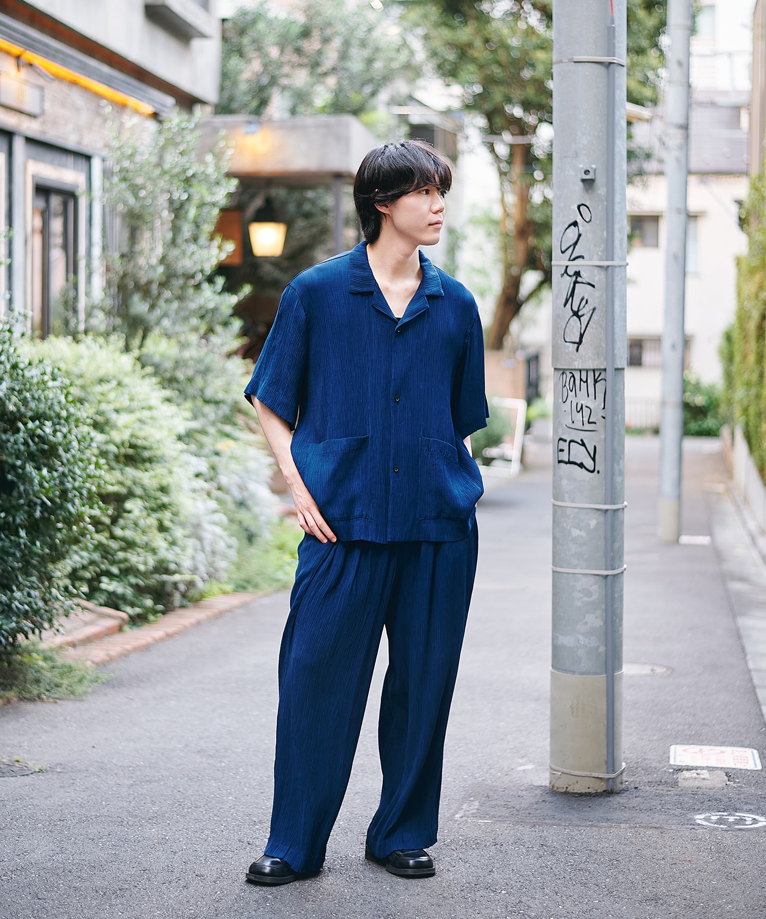 Silky Pleats Open Shirts STUDIOUS