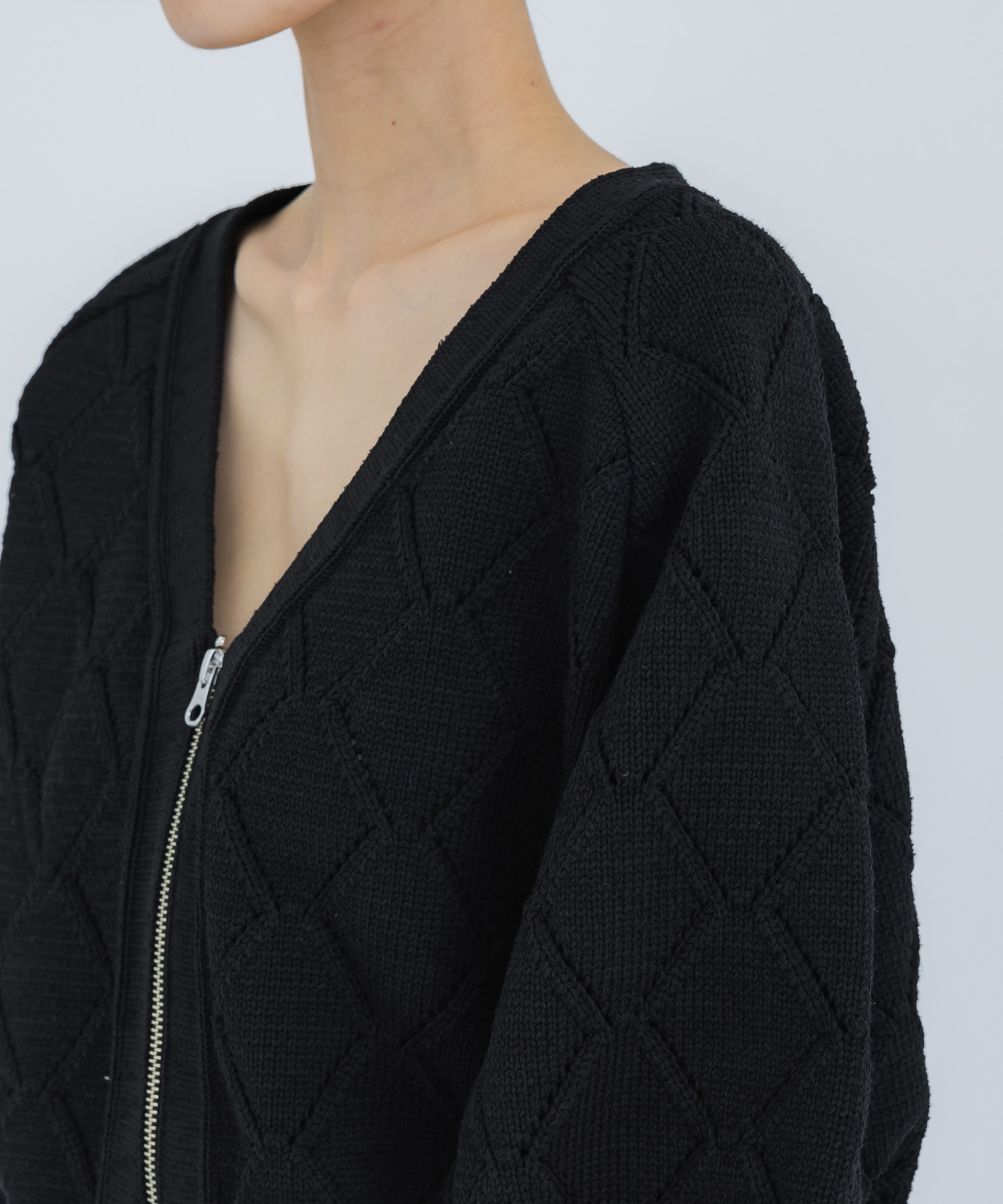 Diamond Knit Cardigan STUDIOUS