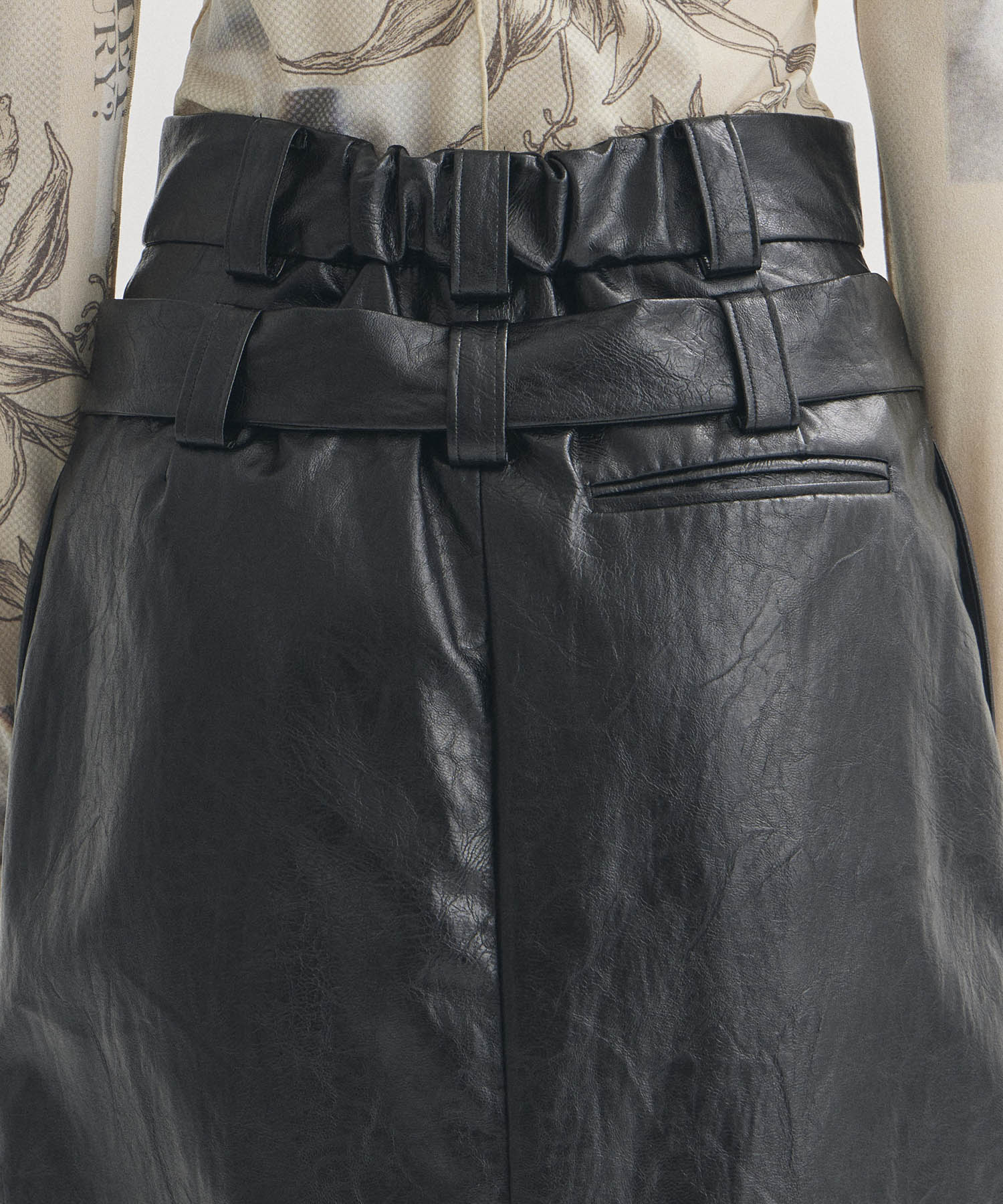 2way Silhouette Skirt STUDIOUS