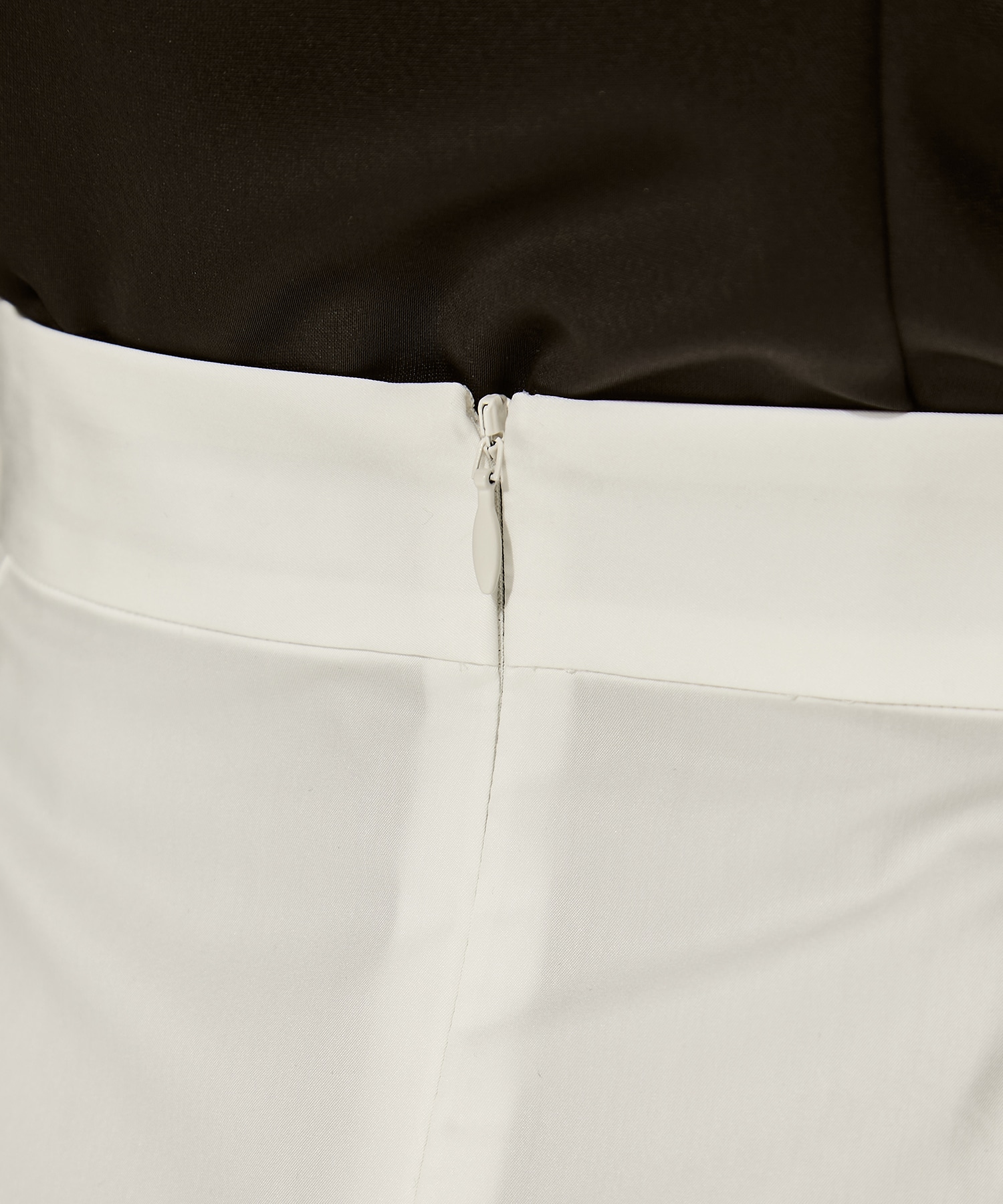 SUPIMA C/PE/PU ZIP SKIRT CINOH