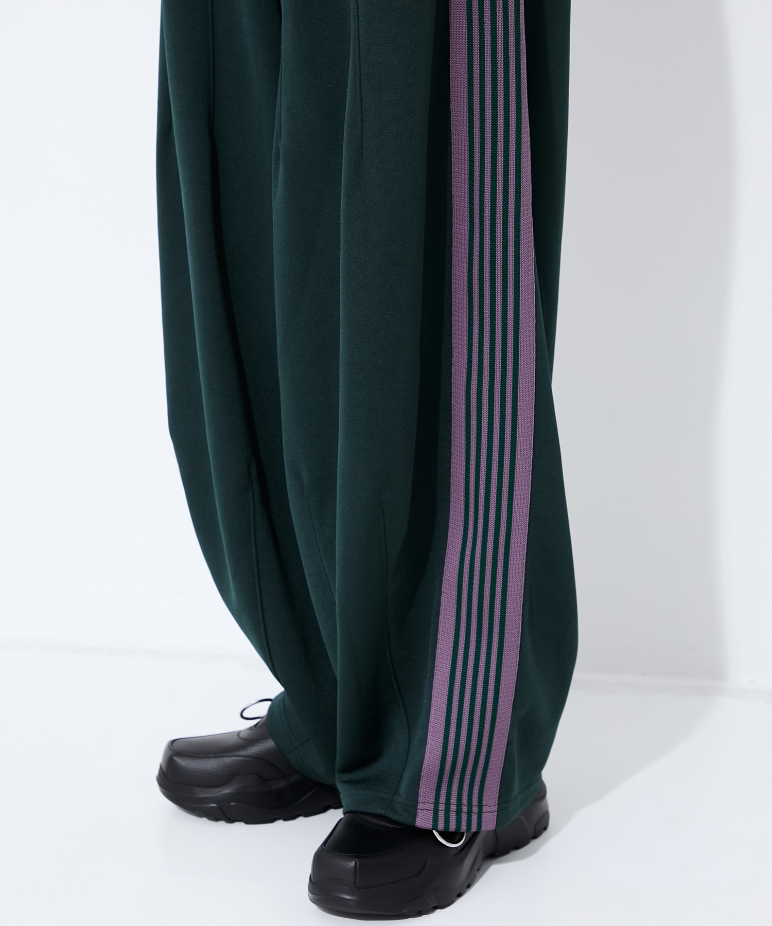 H.D. Track Pant - Poly Smooth Needles