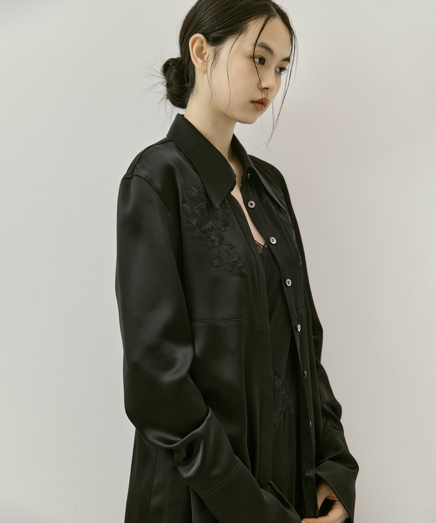 別注 EMBROIDERY SATIN SHIRT FETICO