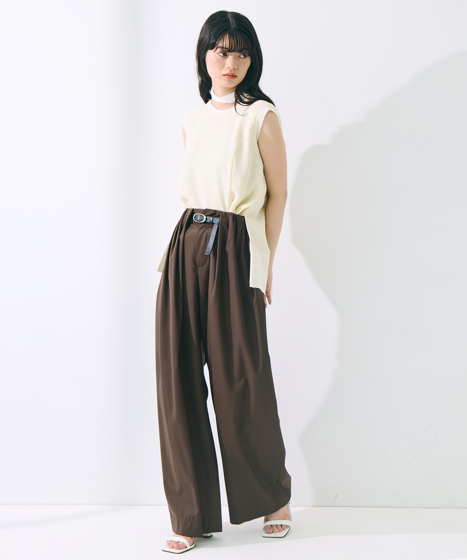 Sleeveless Washable Mesh Blouse STUDIOUS