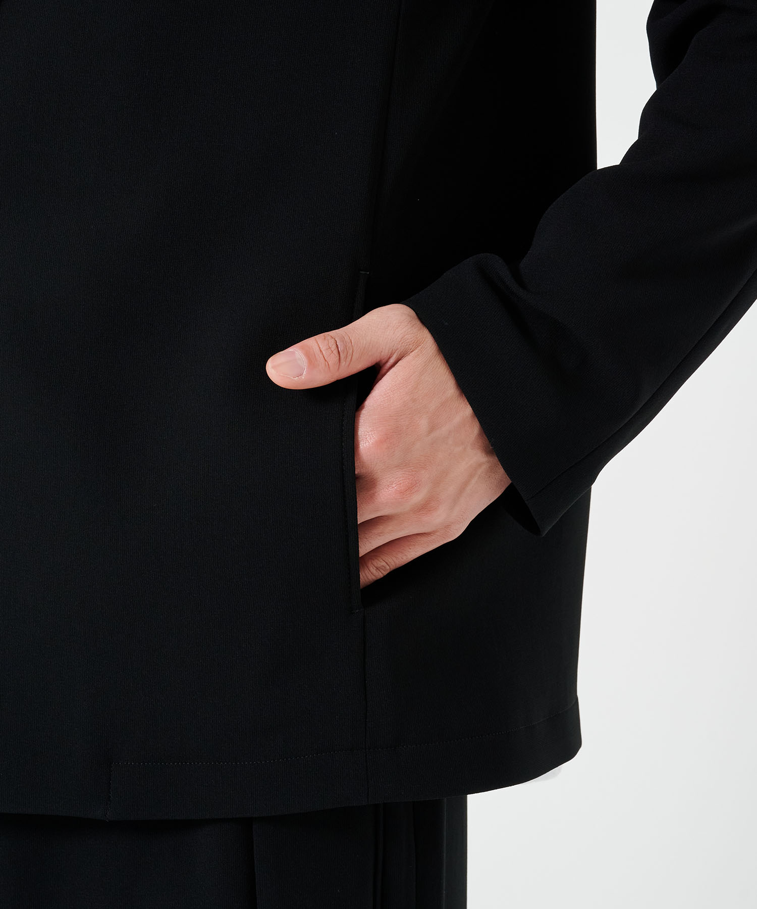 ESSENTIAL RELAX JACKET STUDIOUS