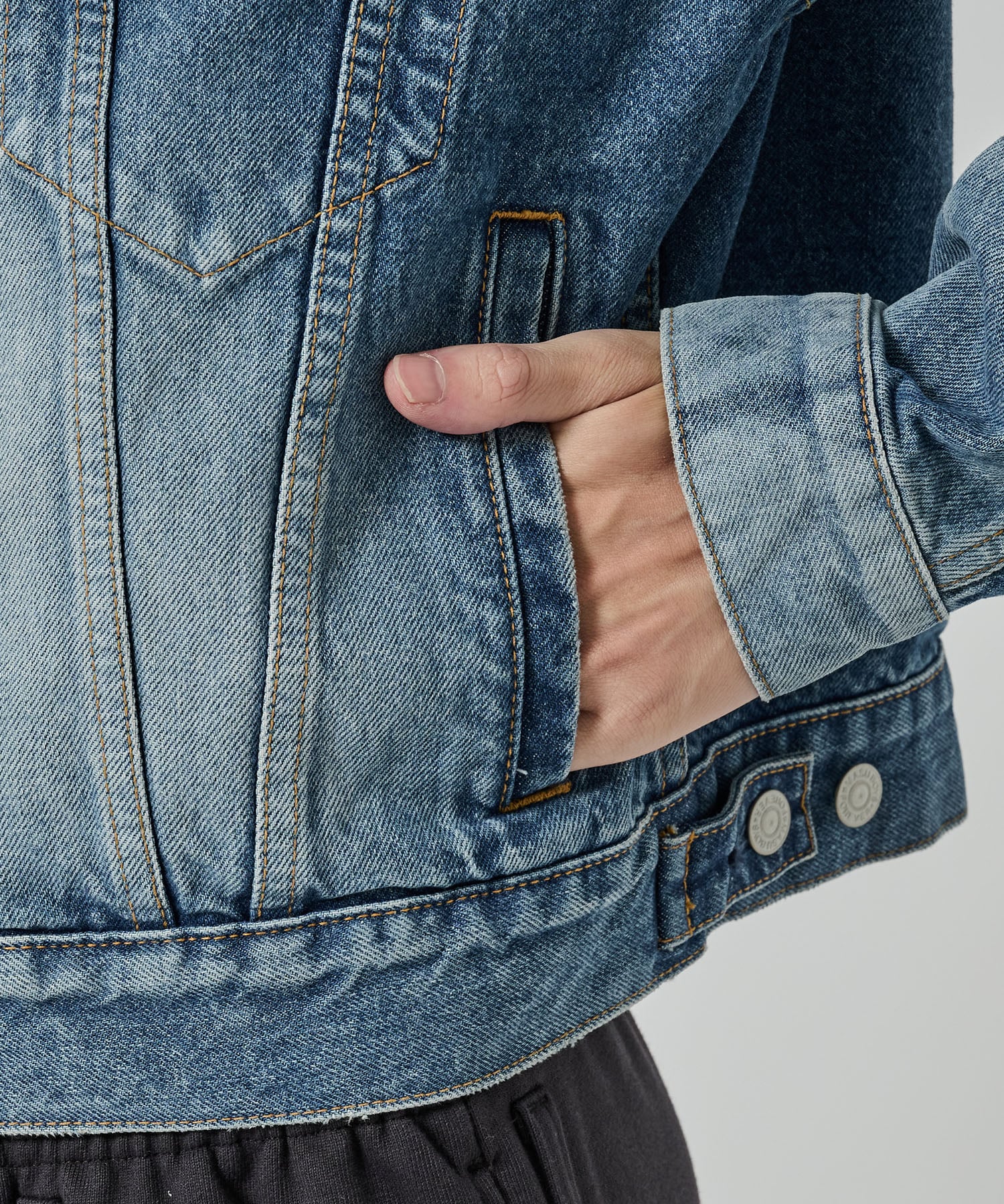 MB DENIM JACKET USED MASU