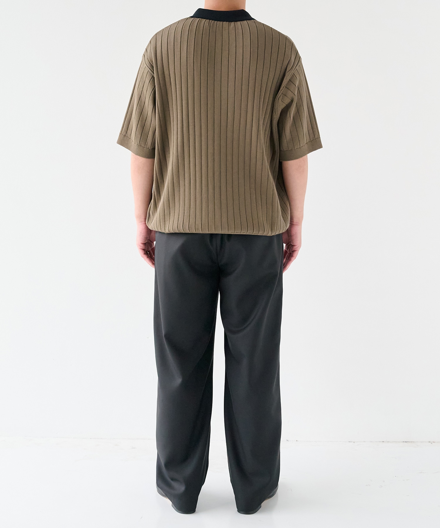 Wide Rib Skipper Collar Short Sleeve Knit CULLNI