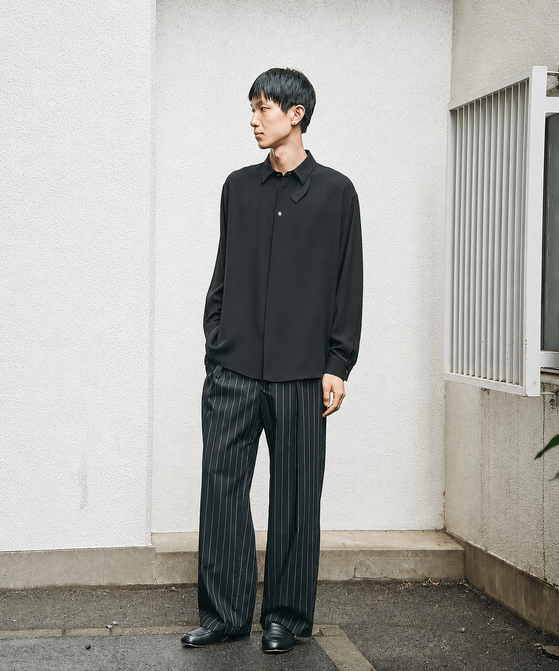 Double Satin Minimal Chin Tab Long Sleeve Shirt CULLNI