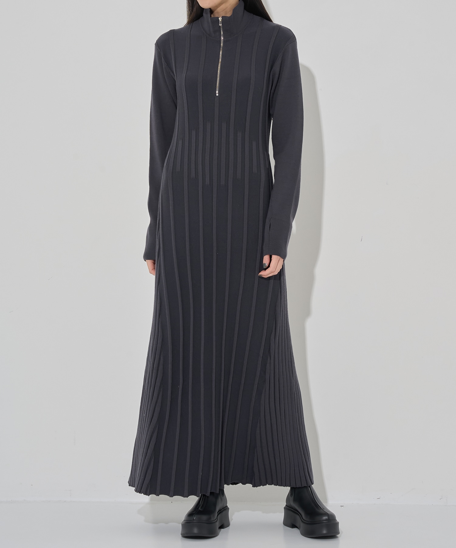 別注ZIP KNIT DRESS CINOH