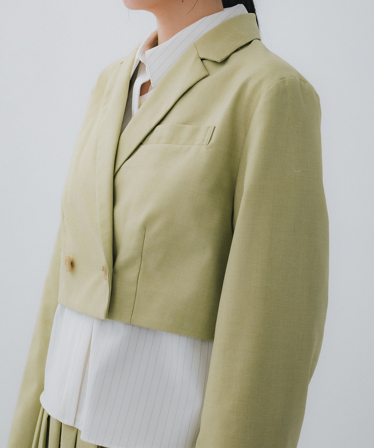 SHORT JACKET WITH PLEATS WRAP SKIRT AMERI