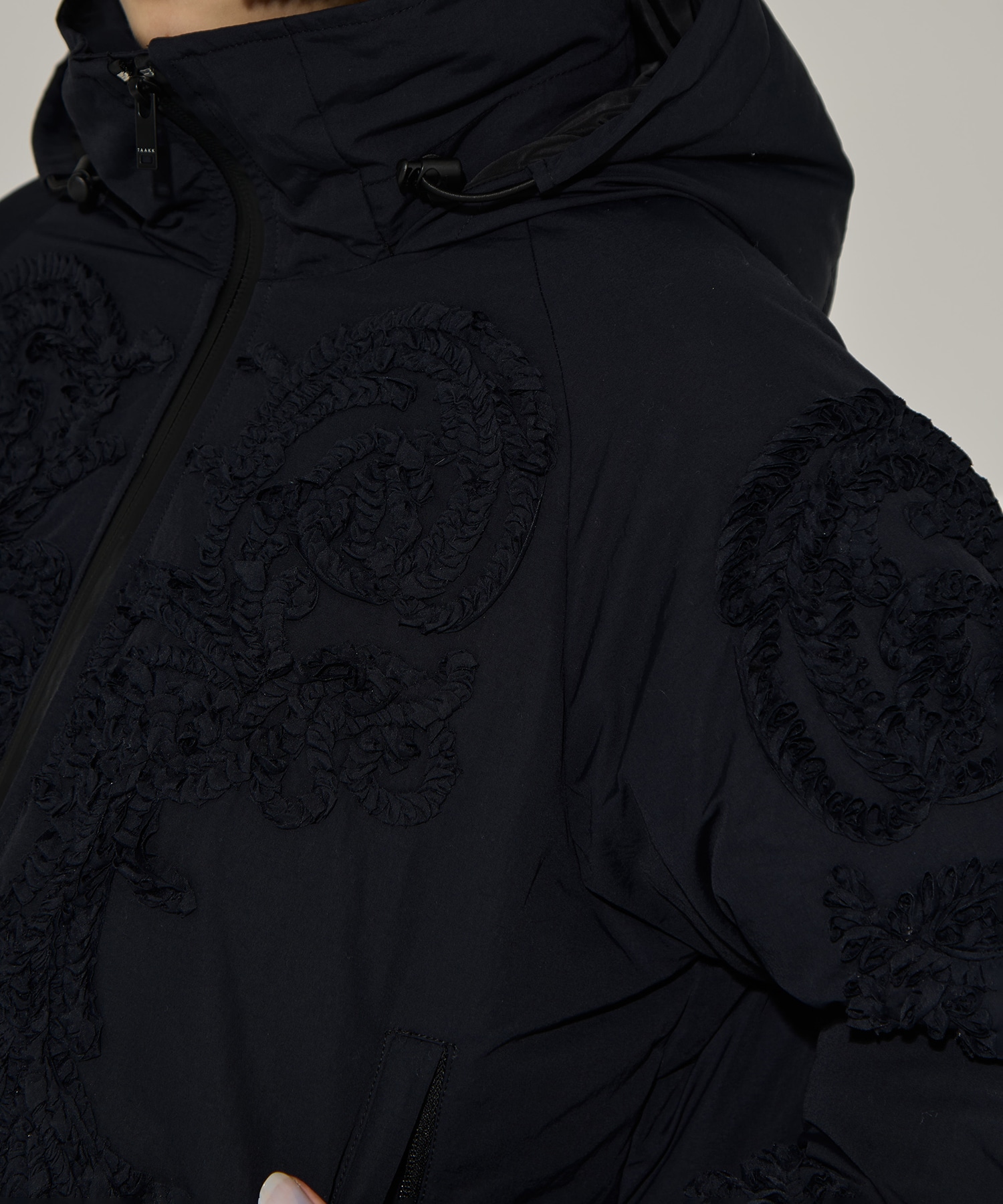 DOWN JACKET TAAKK